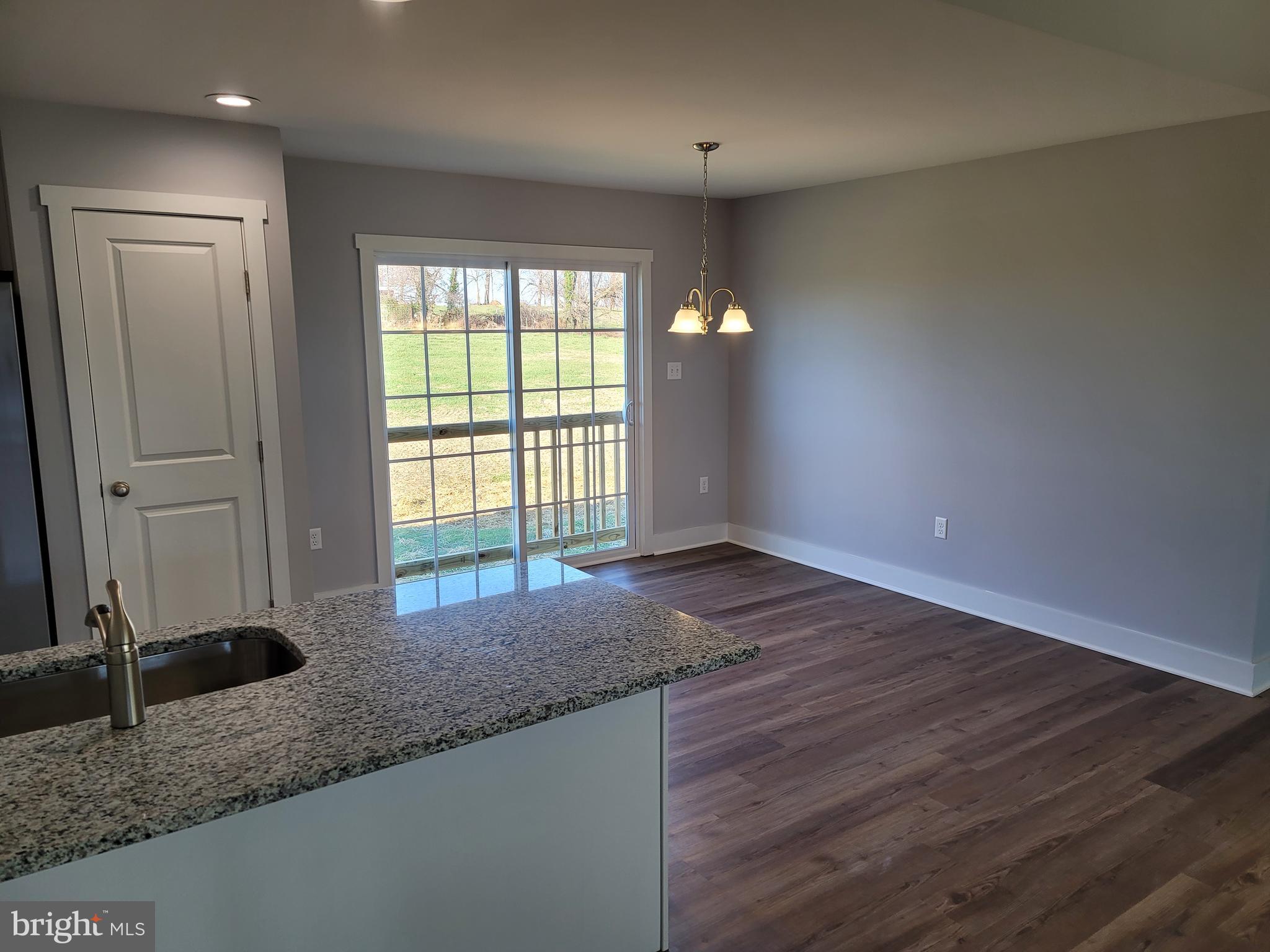 AVON BEND - Residential