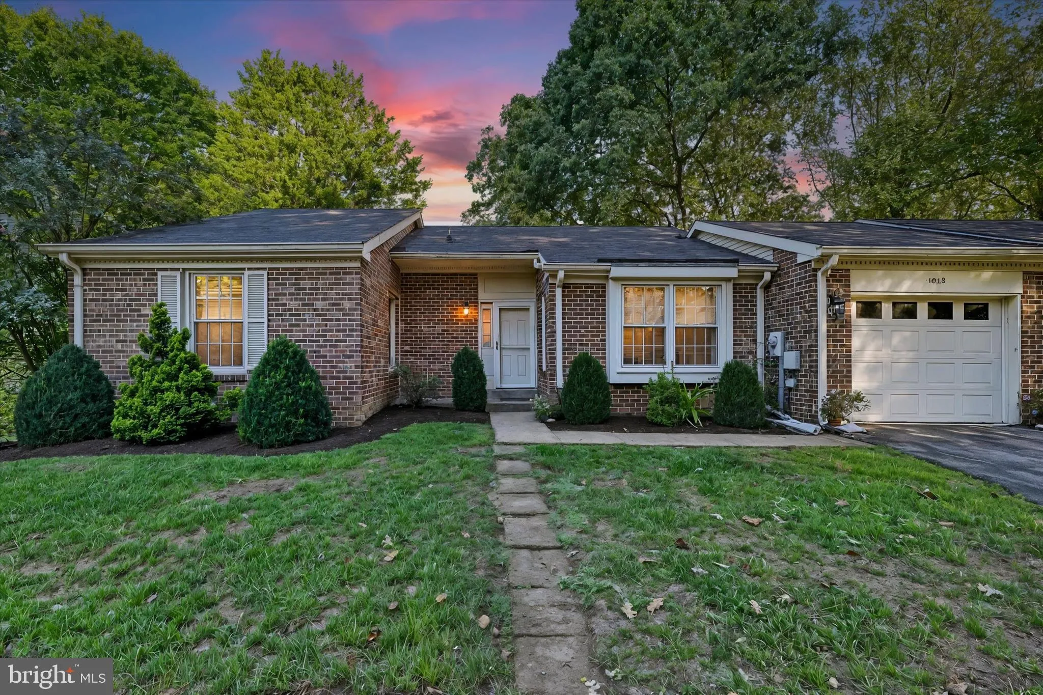 Annapolis, Maryland 21401, United States, 2 Bedrooms Bedrooms, ,3 BathroomsBathrooms,Residential,Active,204659