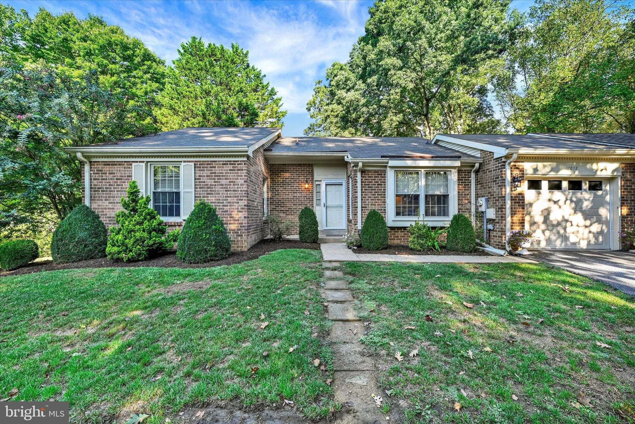 Annapolis, Maryland 21401, United States, 2 Bedrooms Bedrooms, ,3 BathroomsBathrooms,Residential,Active,204659