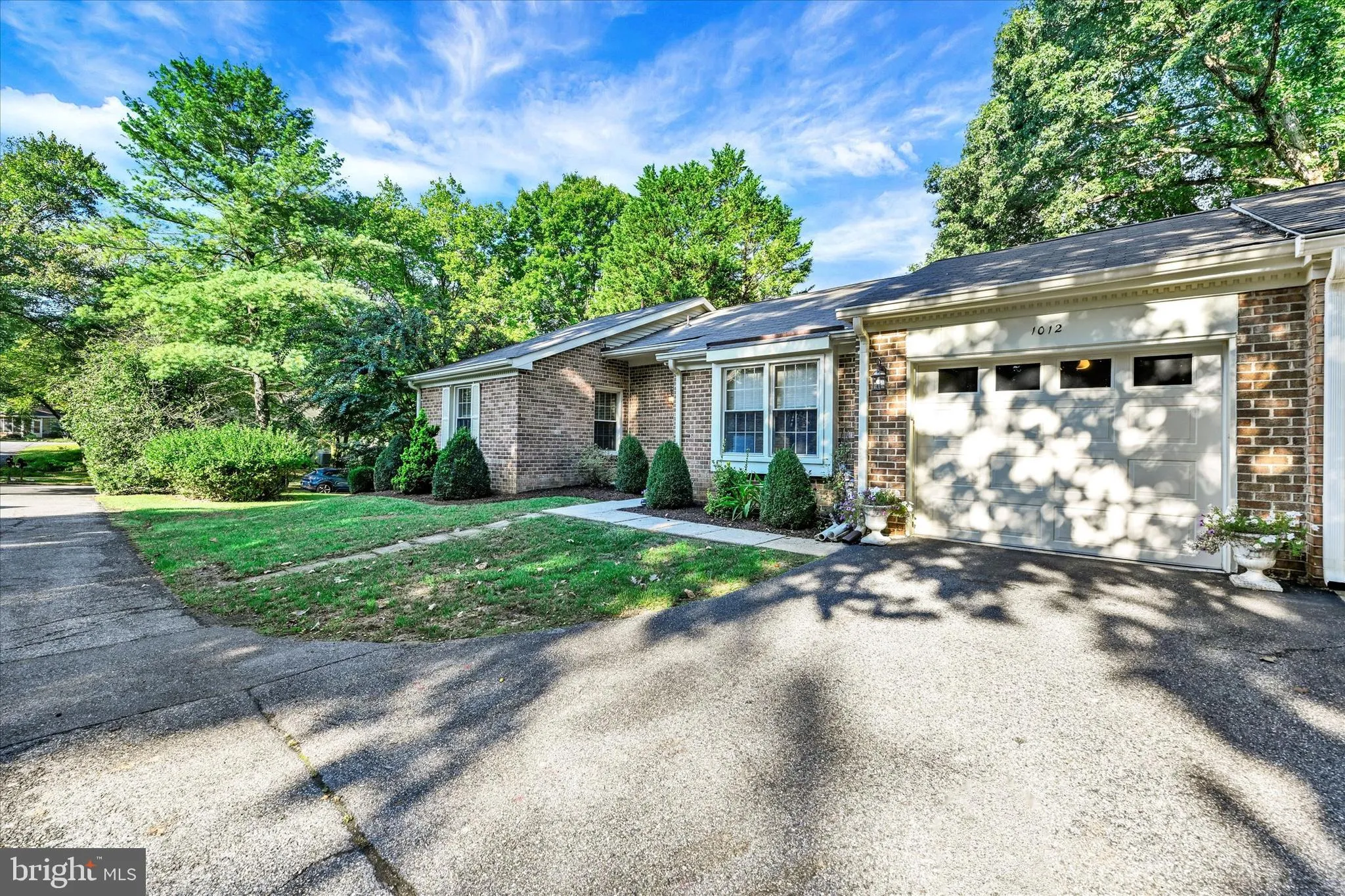 Annapolis, Maryland 21401, United States, 2 Bedrooms Bedrooms, ,3 BathroomsBathrooms,Residential,Active,204659