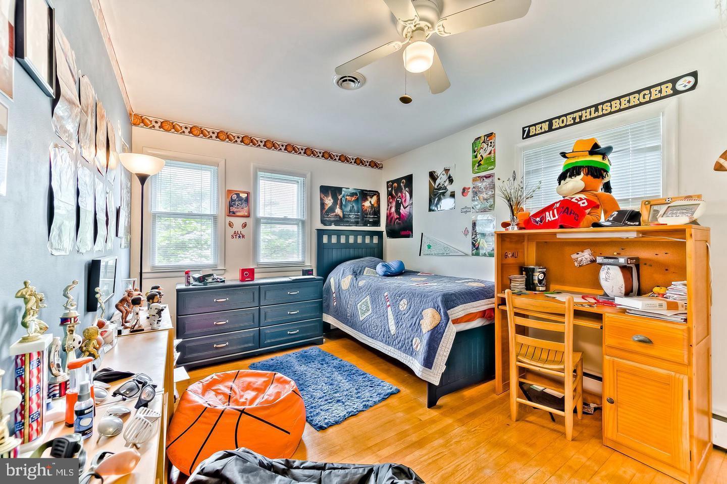 LONG MEADOWS - Residential