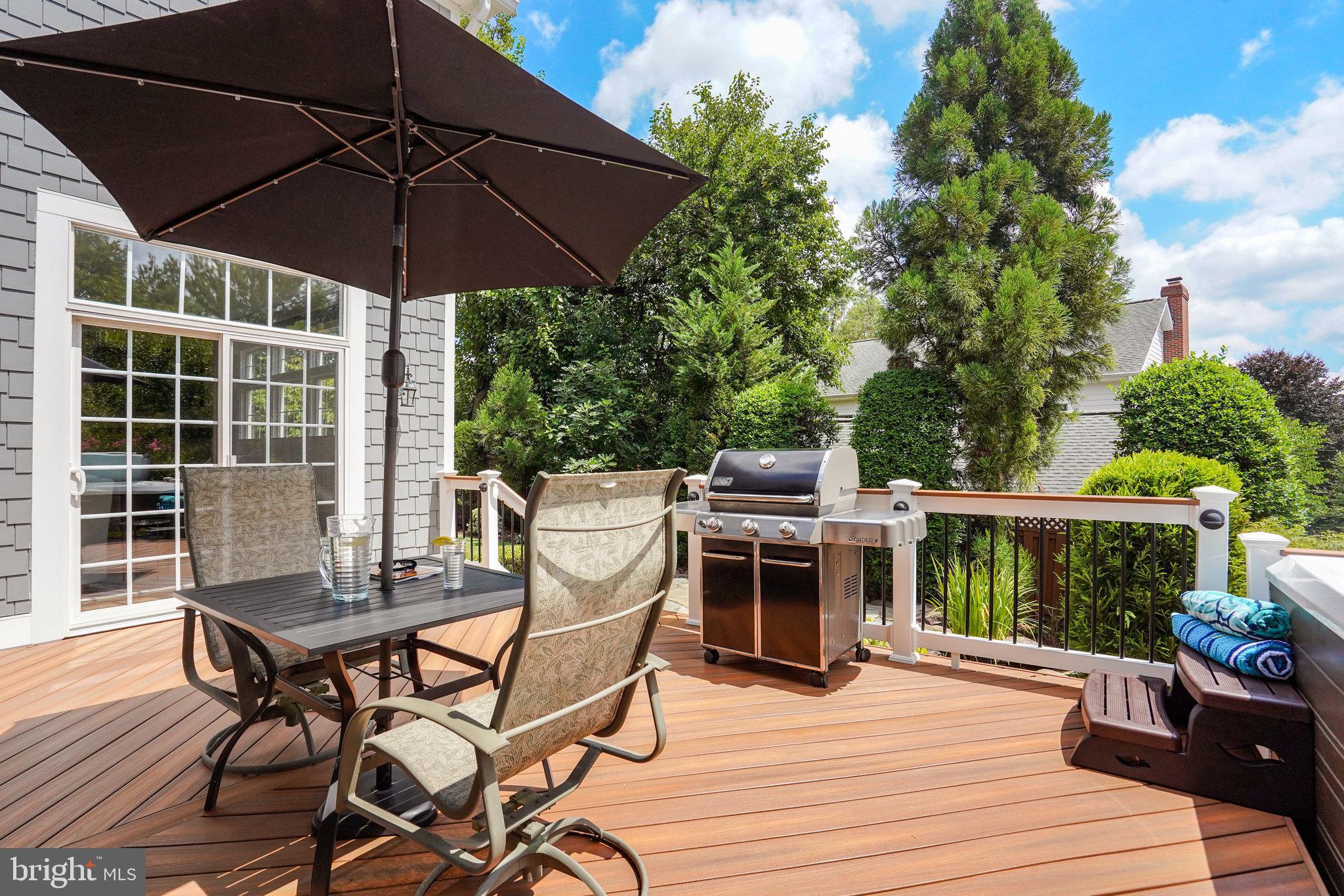 BERKSHIRE OAKWOOD - Residential