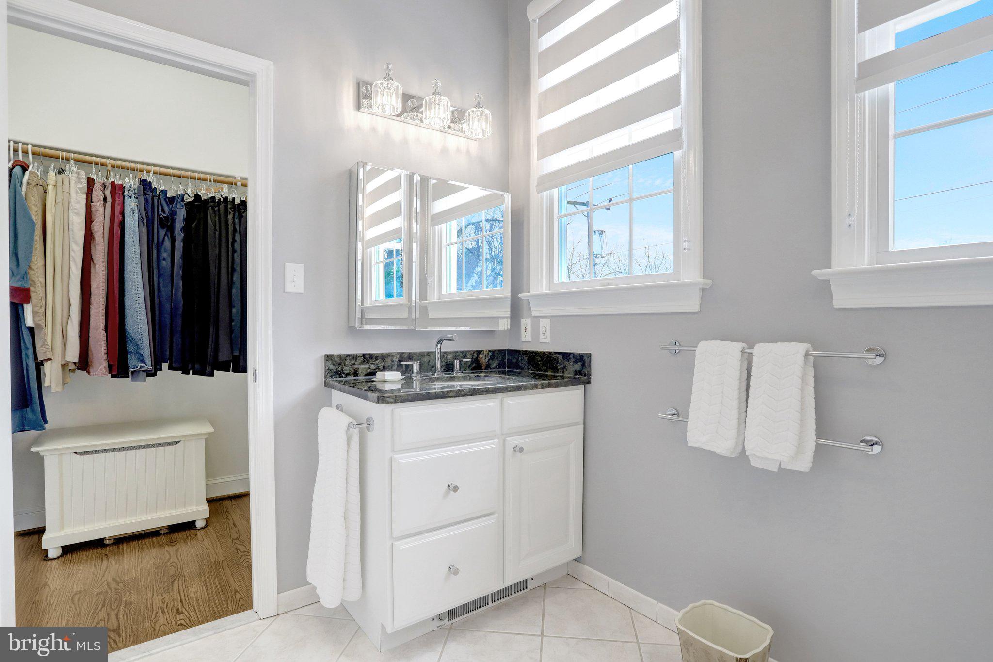 BERKSHIRE OAKWOOD - Residential