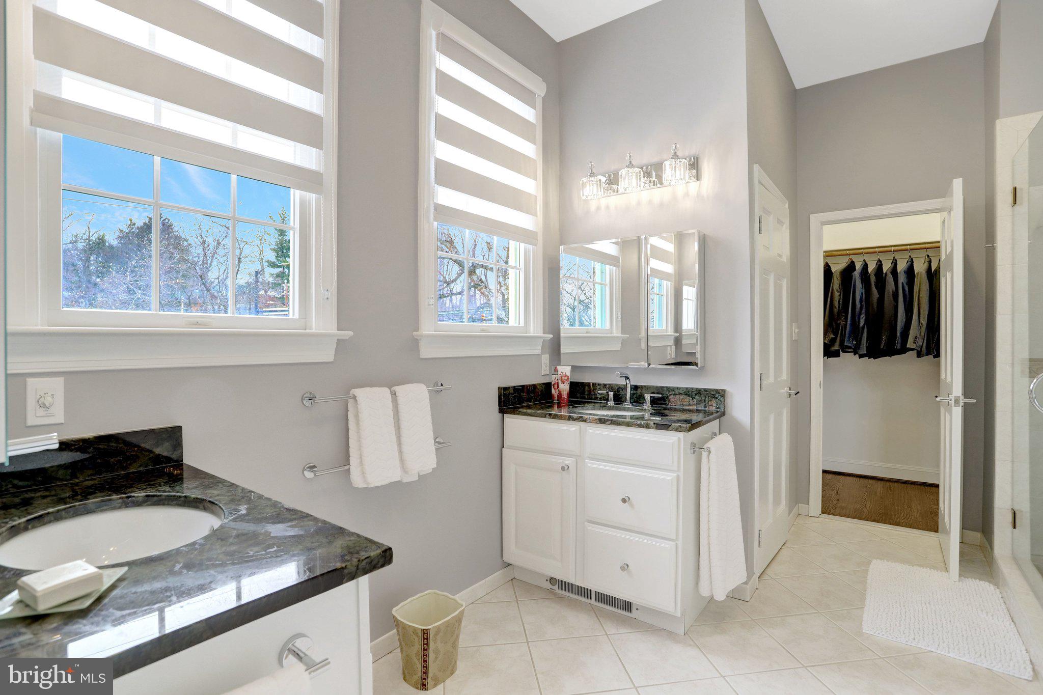 BERKSHIRE OAKWOOD - Residential