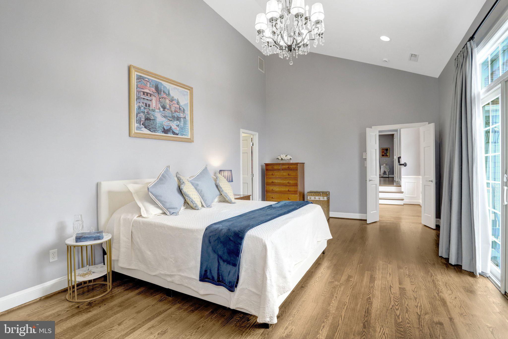 BERKSHIRE OAKWOOD - Residential