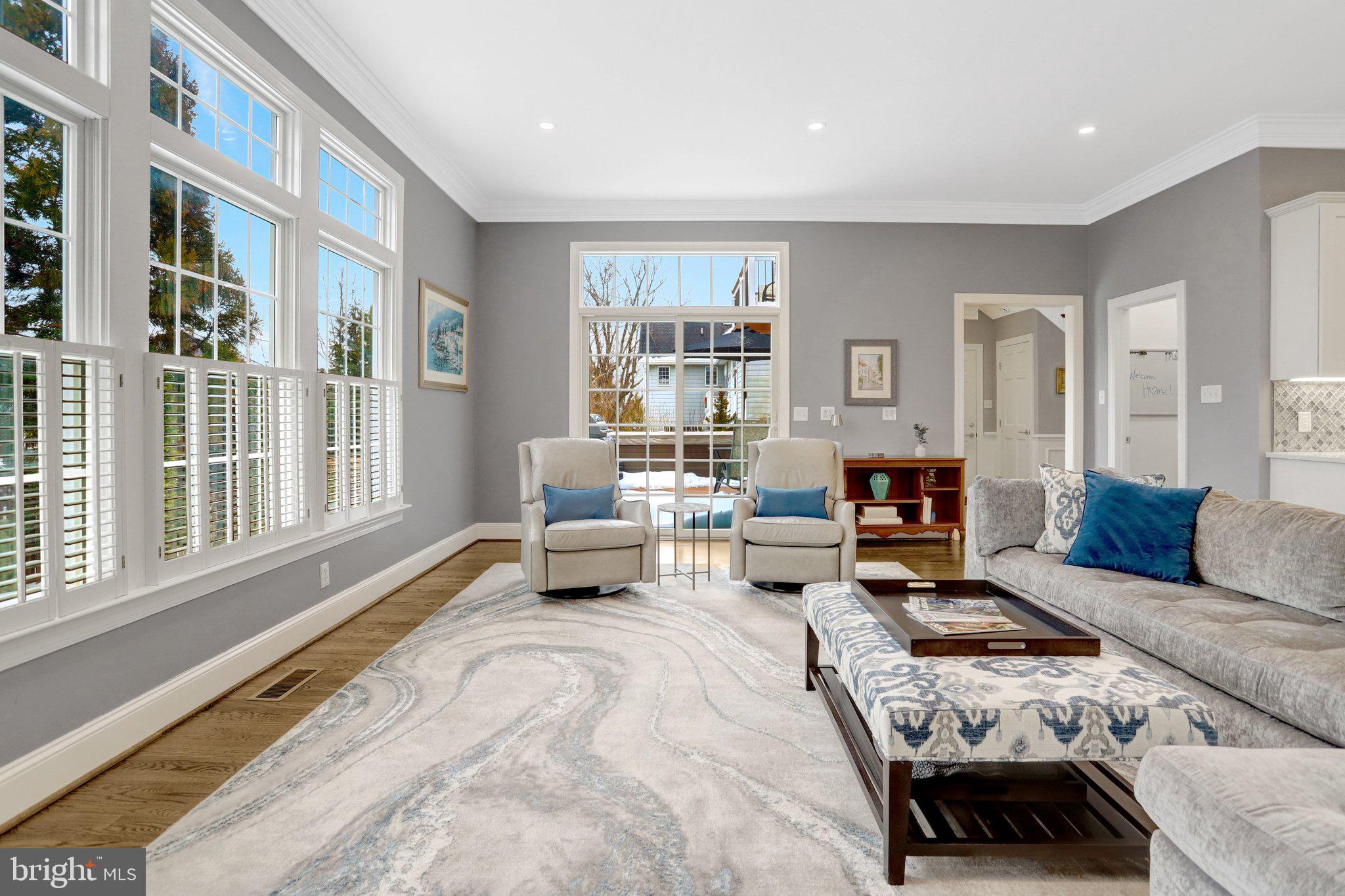 BERKSHIRE OAKWOOD - Residential