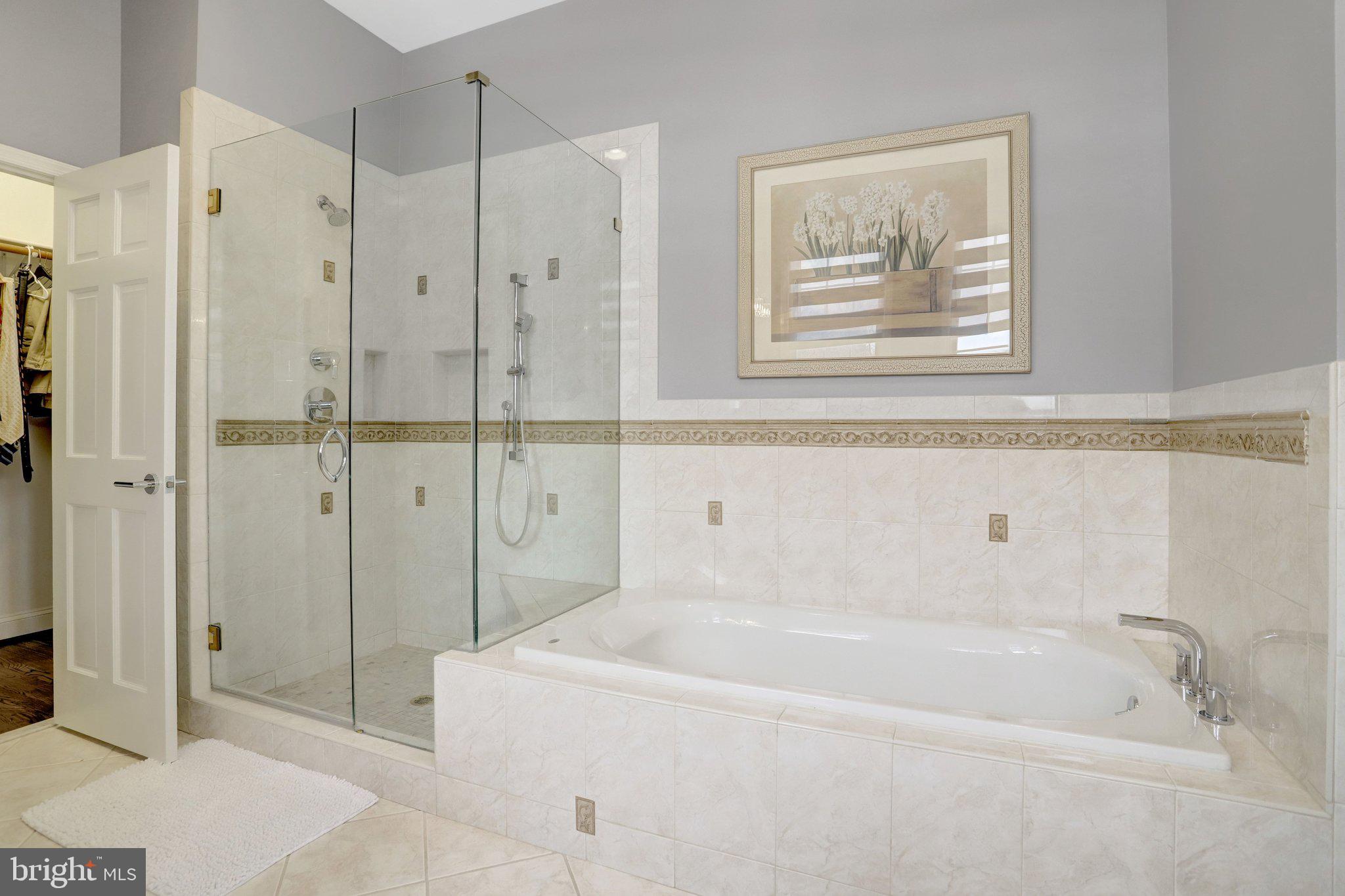 BERKSHIRE OAKWOOD - Residential