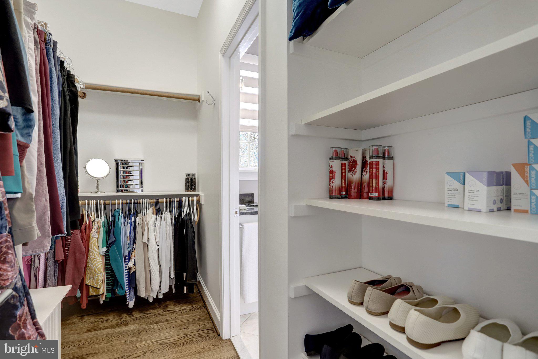 BERKSHIRE OAKWOOD - Residential