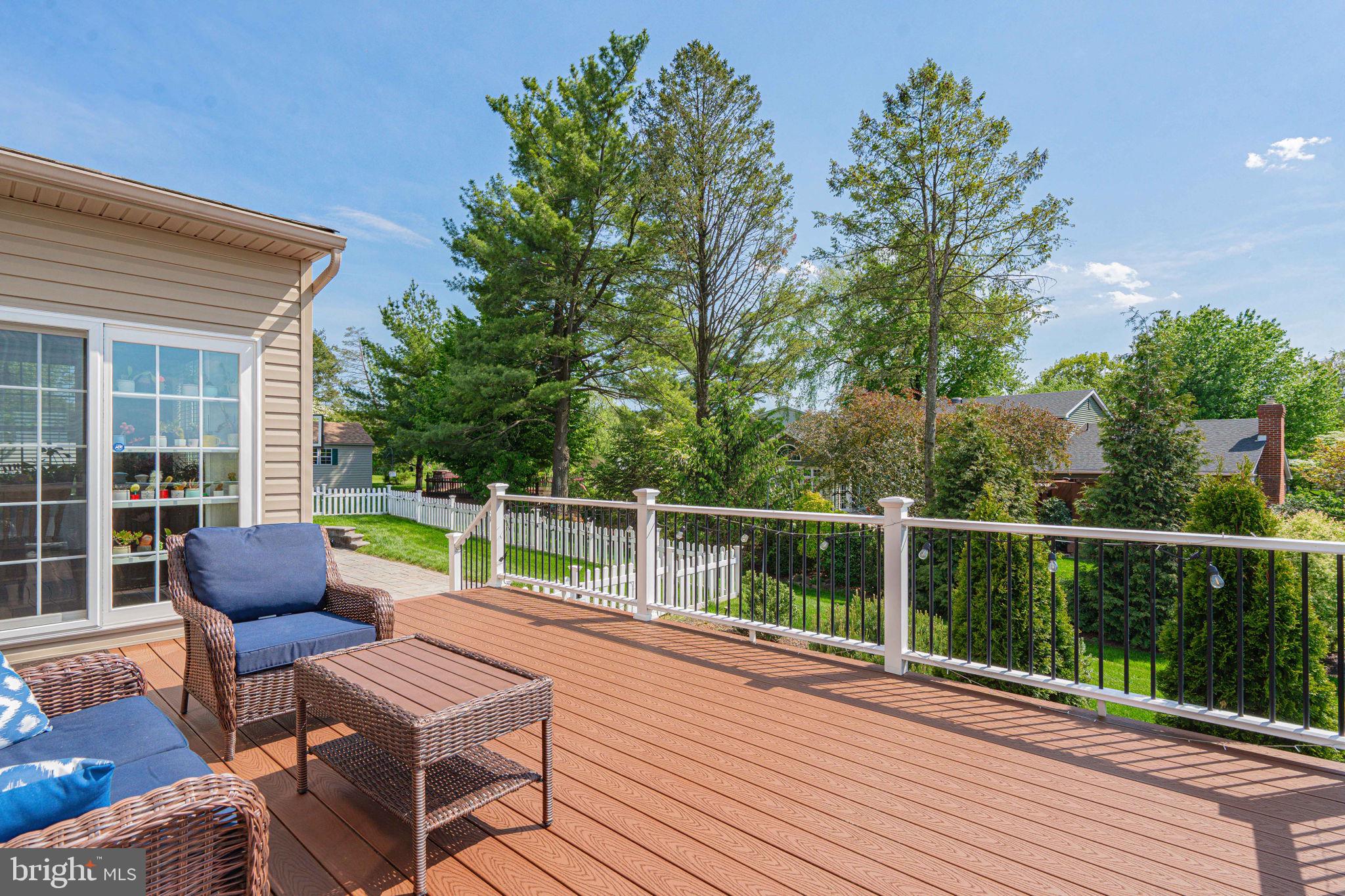 CLEARVIEW MANOR - Residential