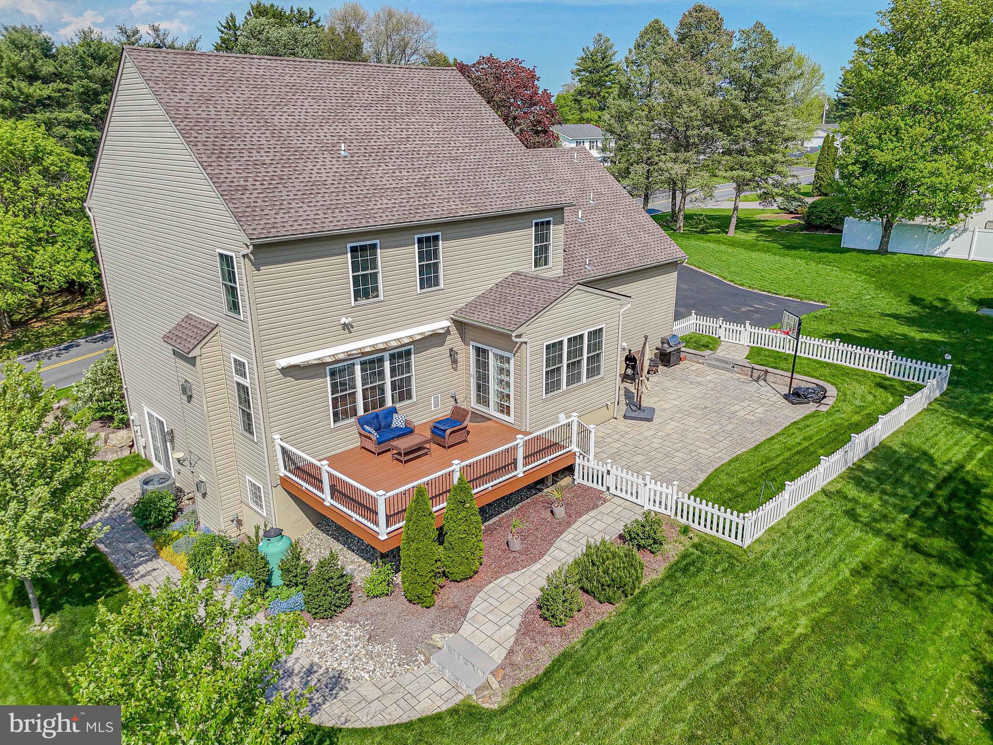 CLEARVIEW MANOR - Residential