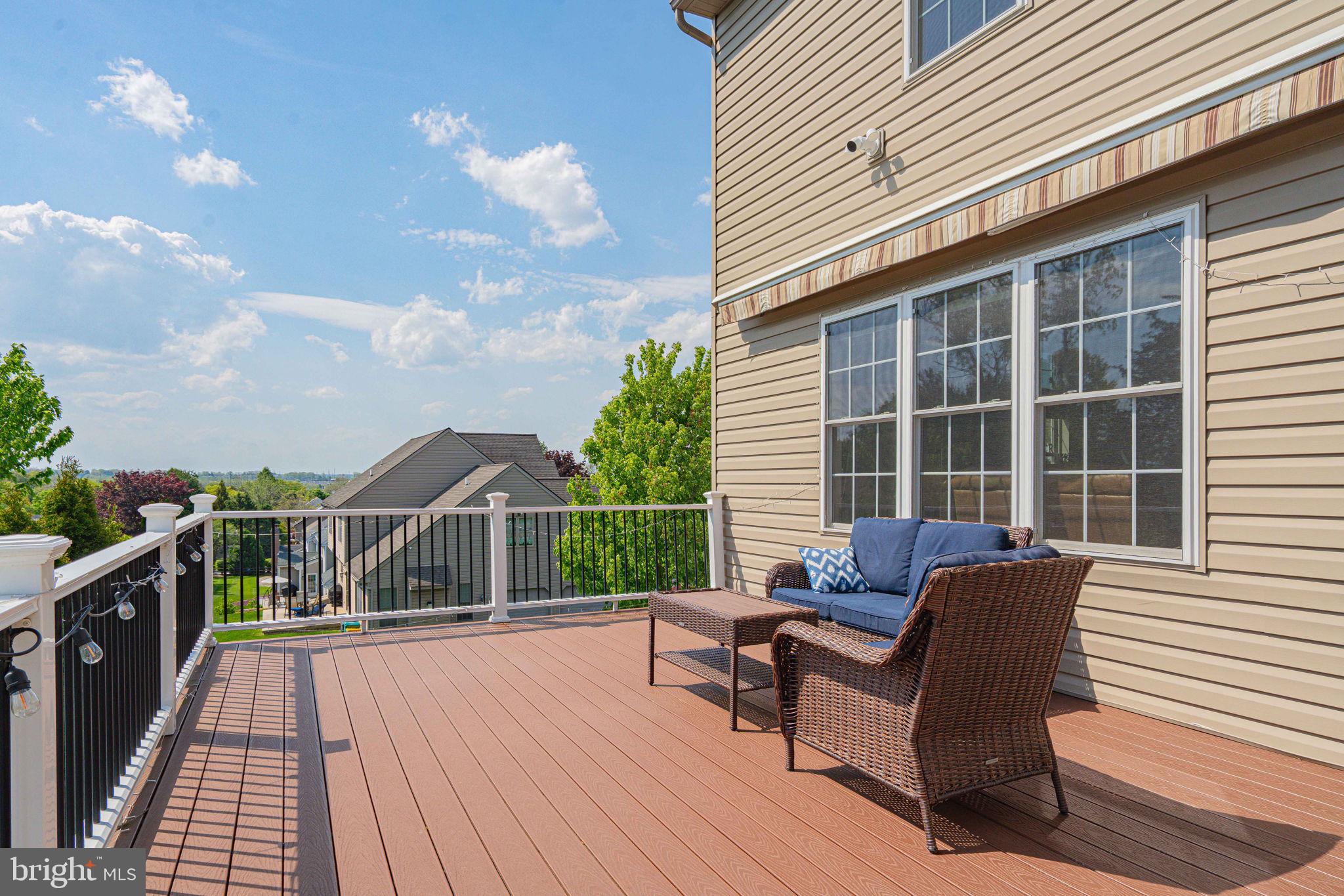 CLEARVIEW MANOR - Residential