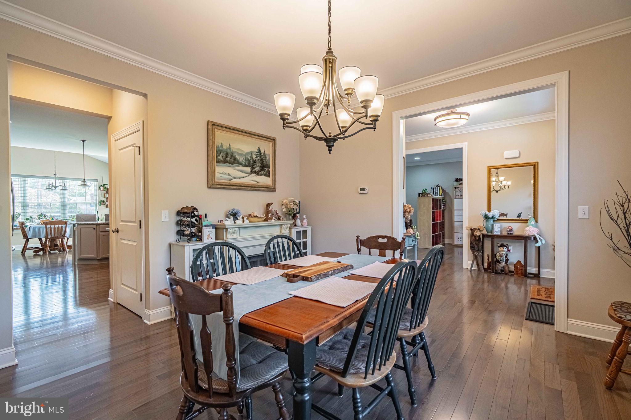 CLEARVIEW MANOR - Residential