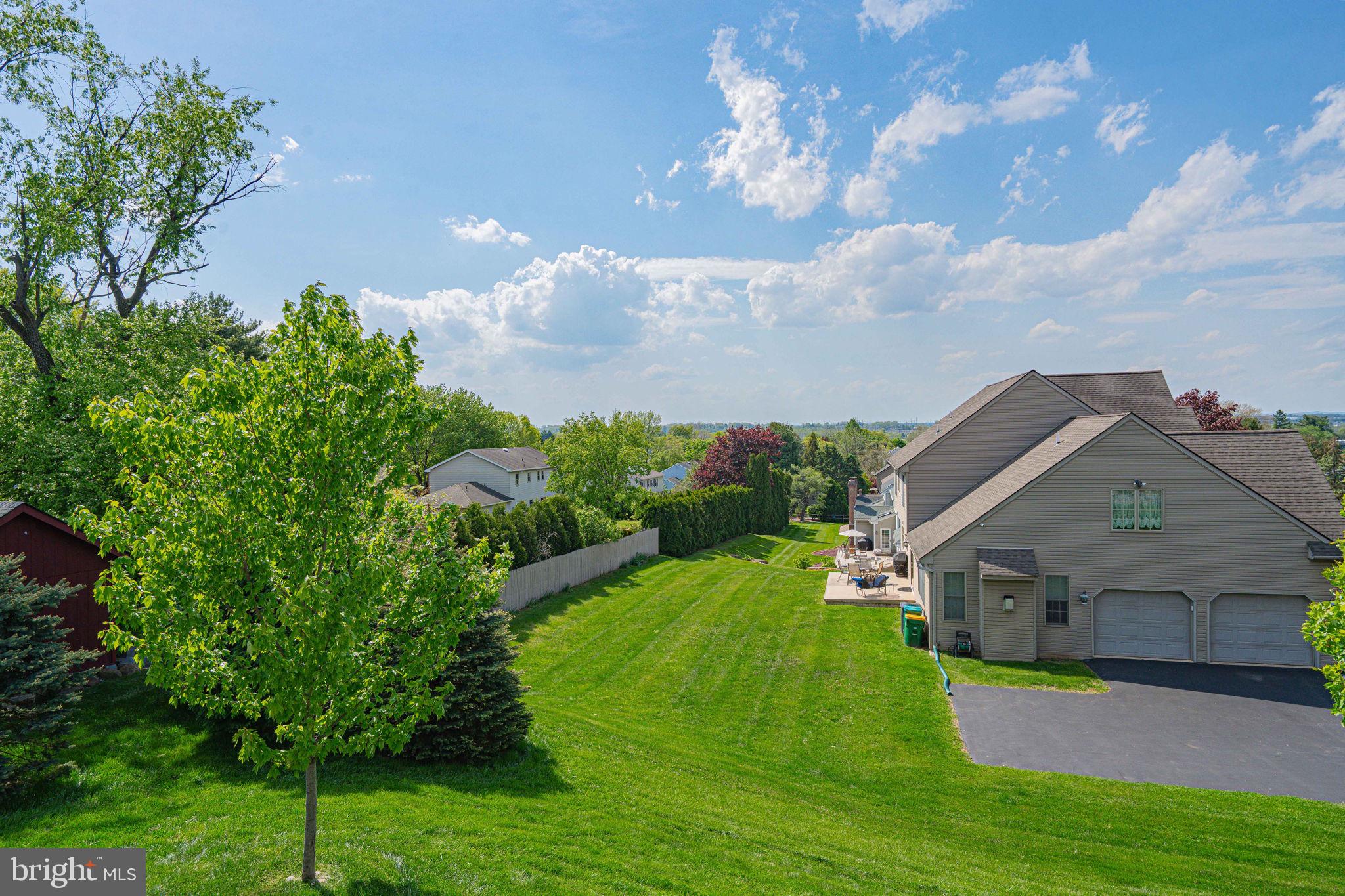 CLEARVIEW MANOR - Residential