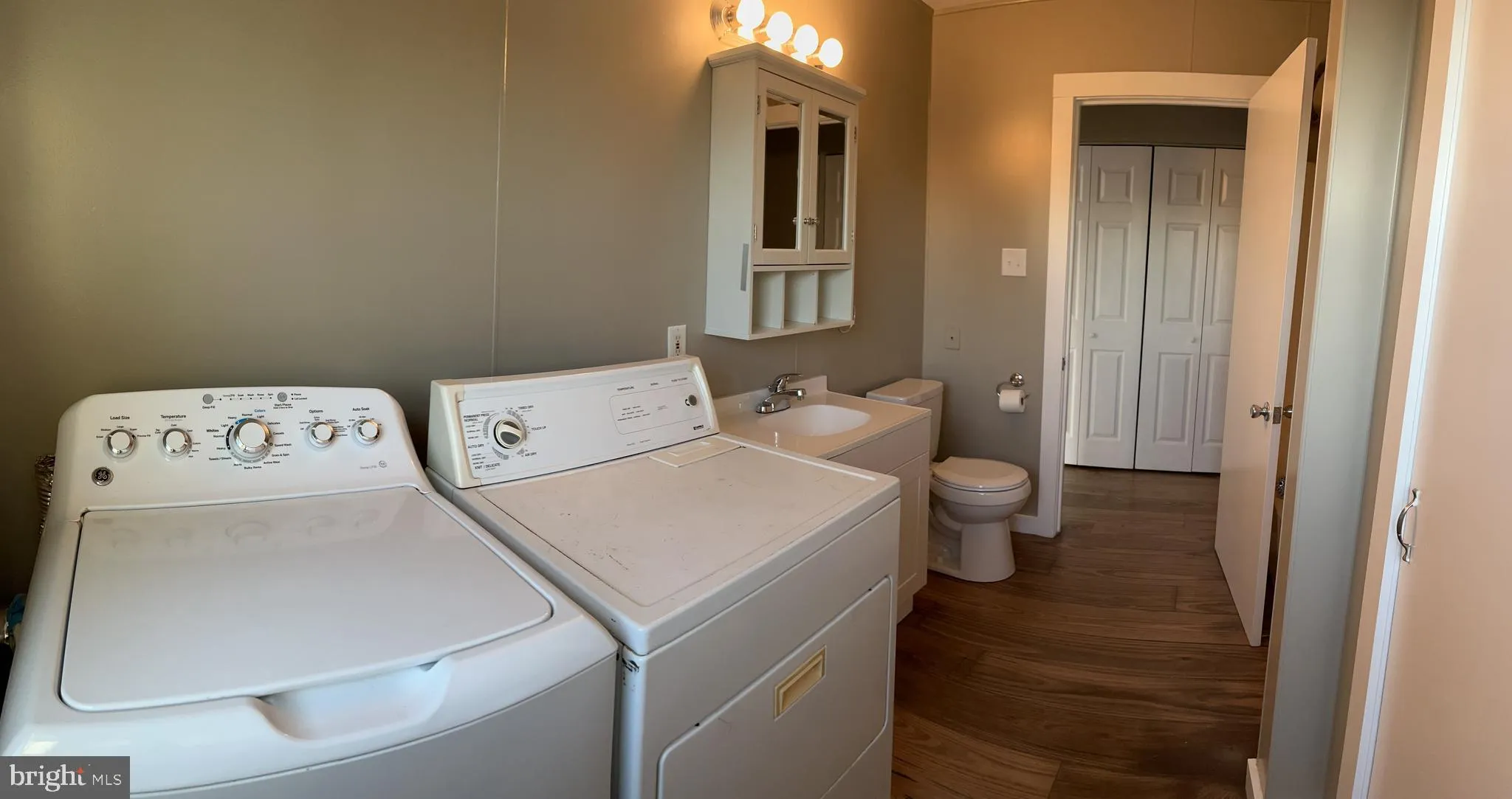 Phoenixville, Pennsylvania 19460, United States, 2 Bedrooms Bedrooms, ,1 BathroomBathrooms,Residential,Active,91168