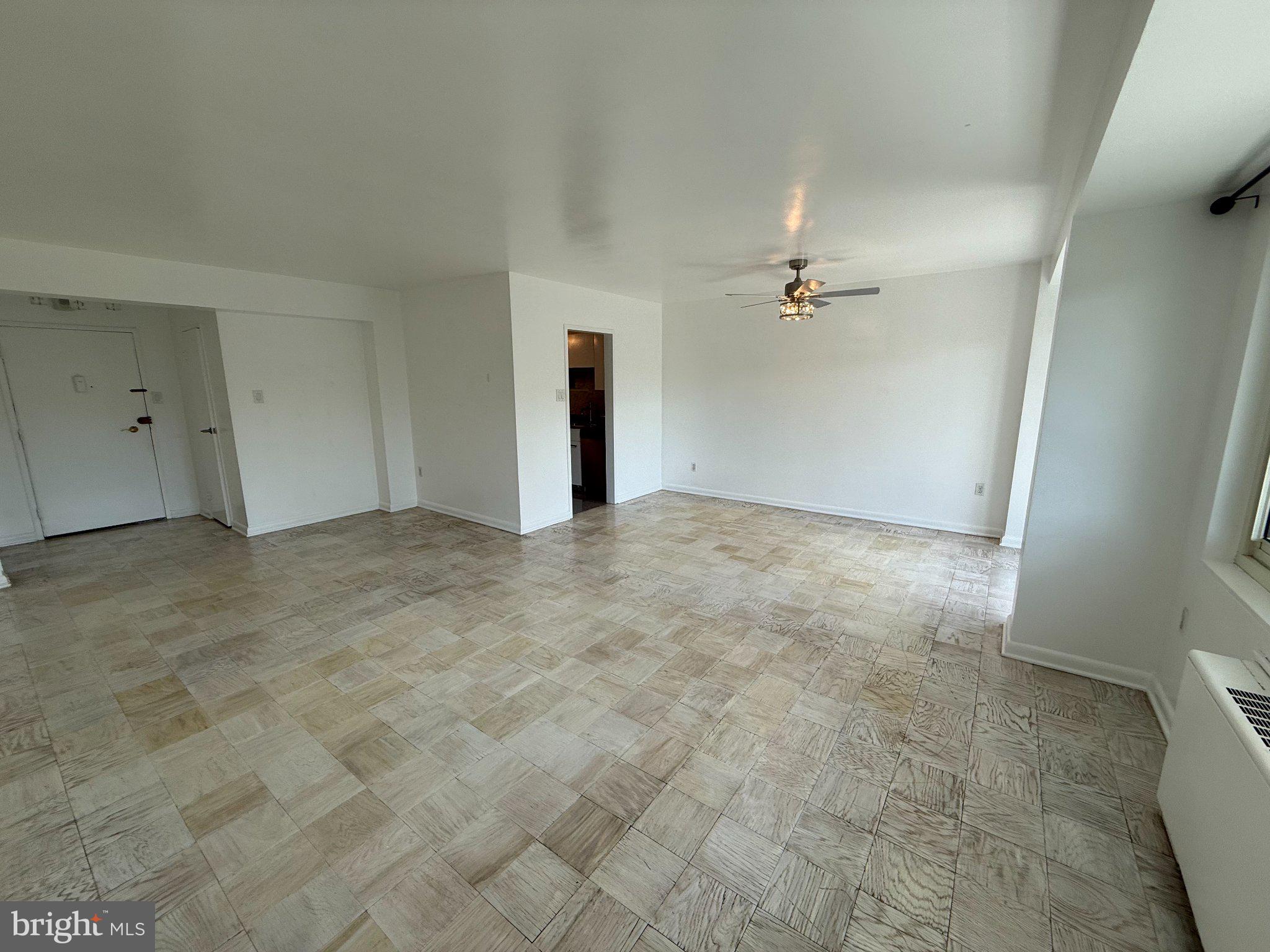 4201 CATHEDRAL AVENUE NW 813E