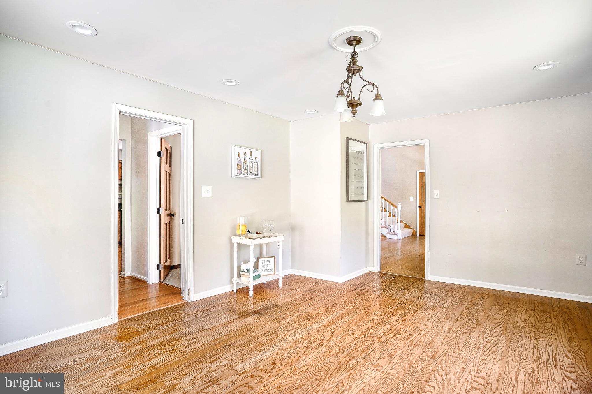 SHANNONDALE - Residential