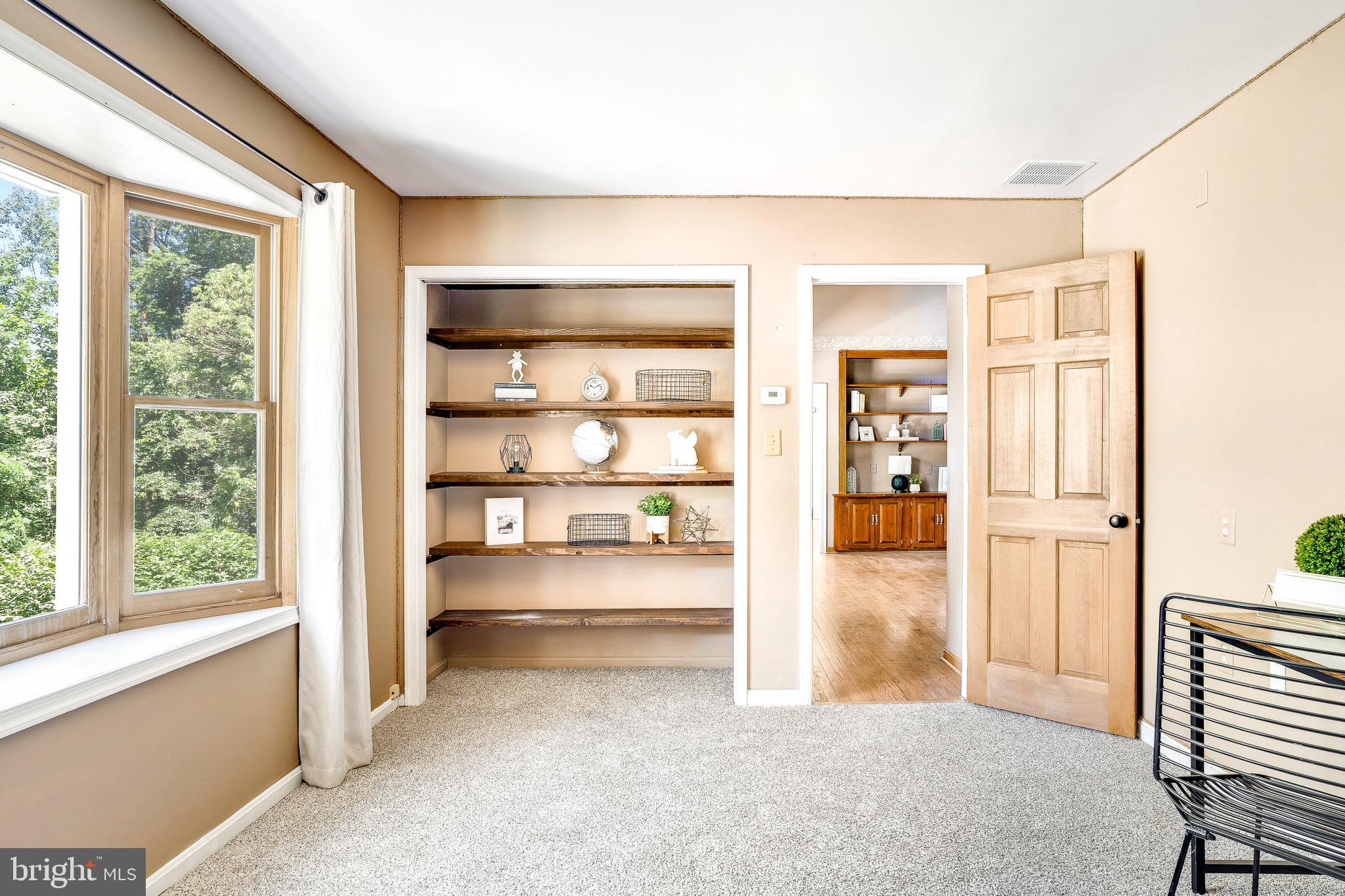 SHANNONDALE - Residential