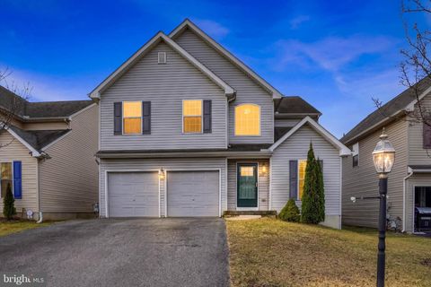 590 THOMAS ARMOR DRIVE WINDSOR PA 17366