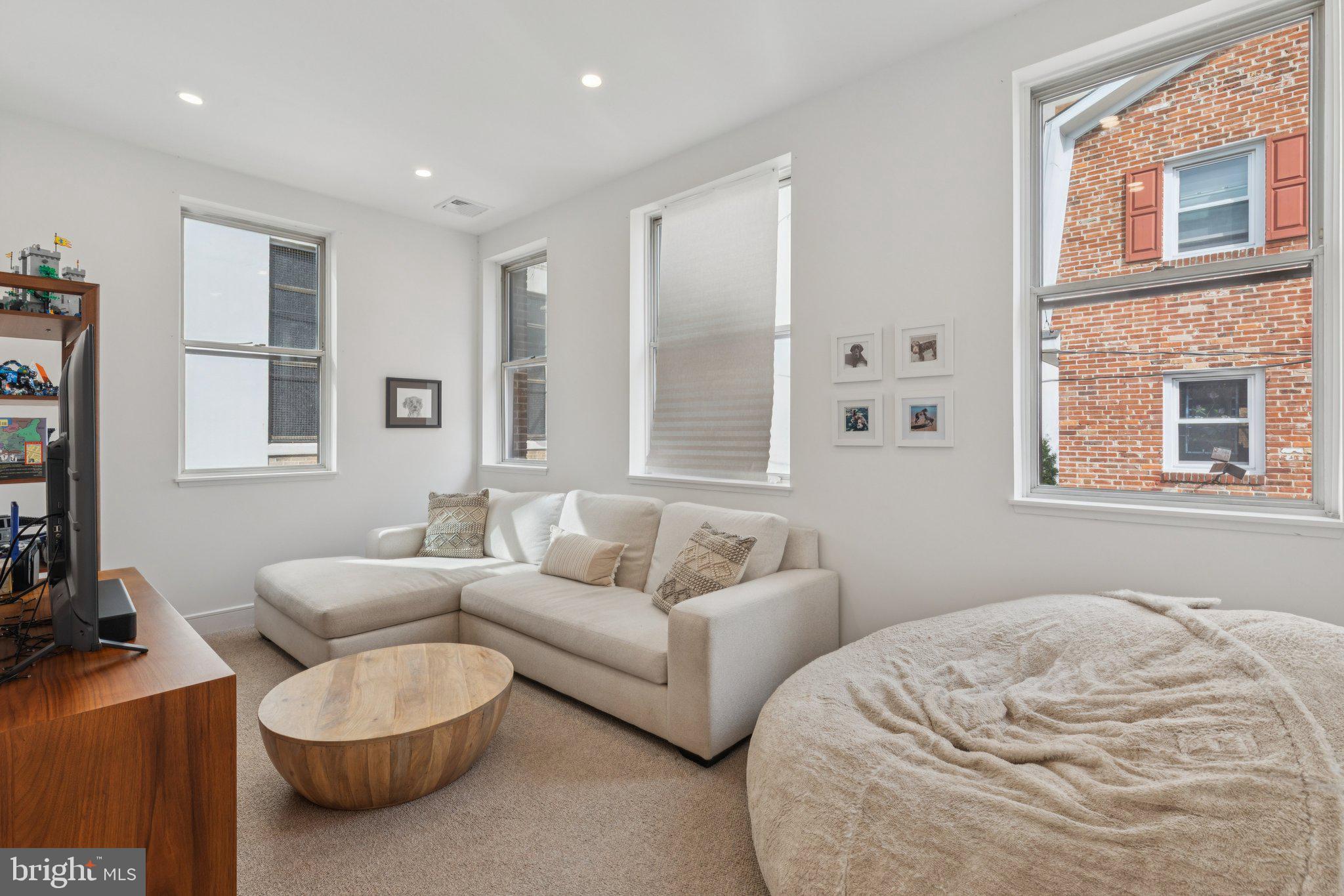 FITLER SQUARE - Residential