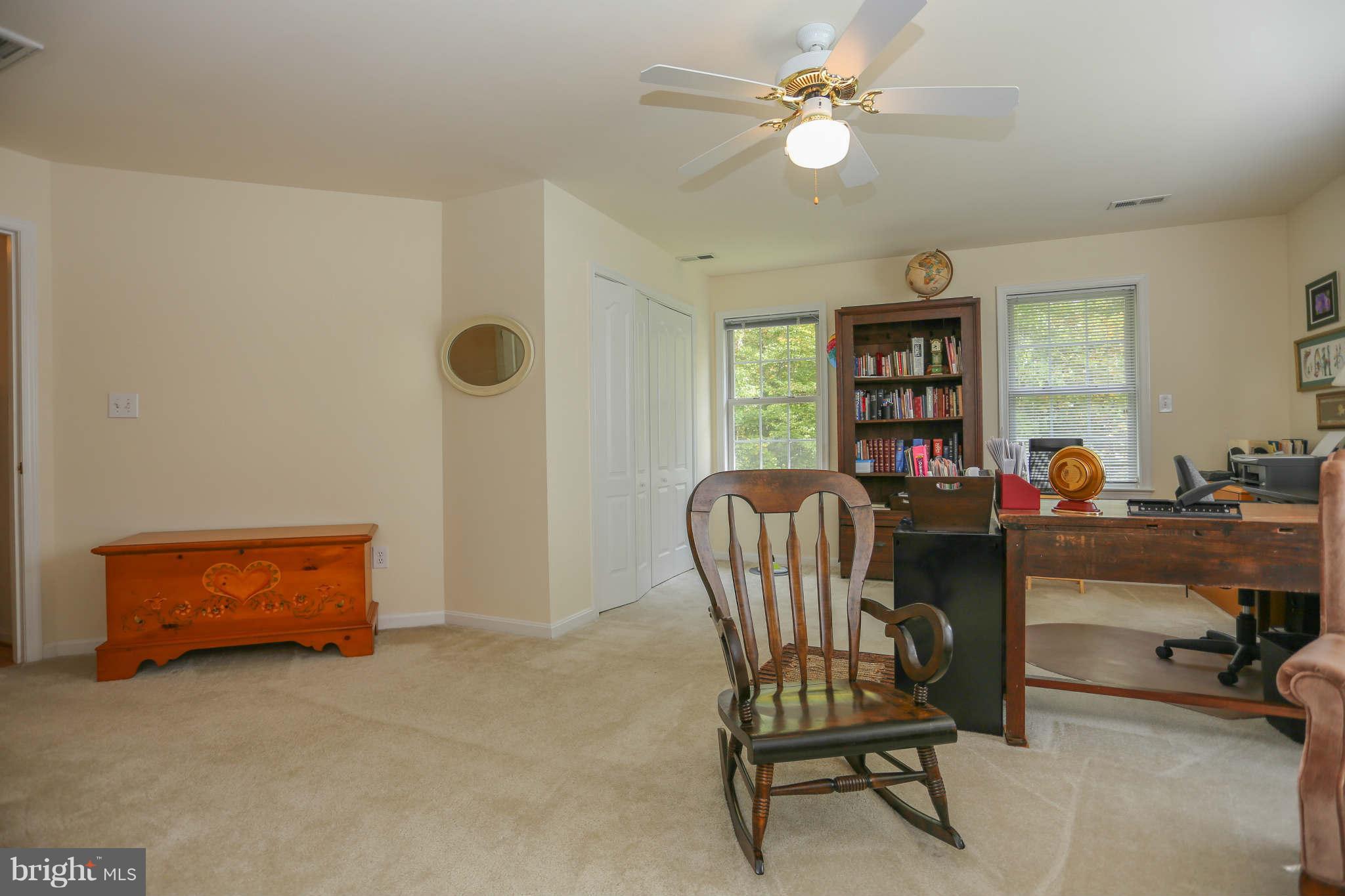 LEE'S HILL GRANDSTAFF NO - Residential