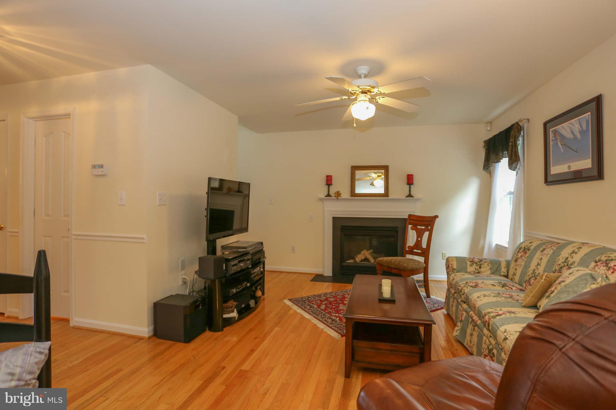 LEE'S HILL GRANDSTAFF NO - Residential