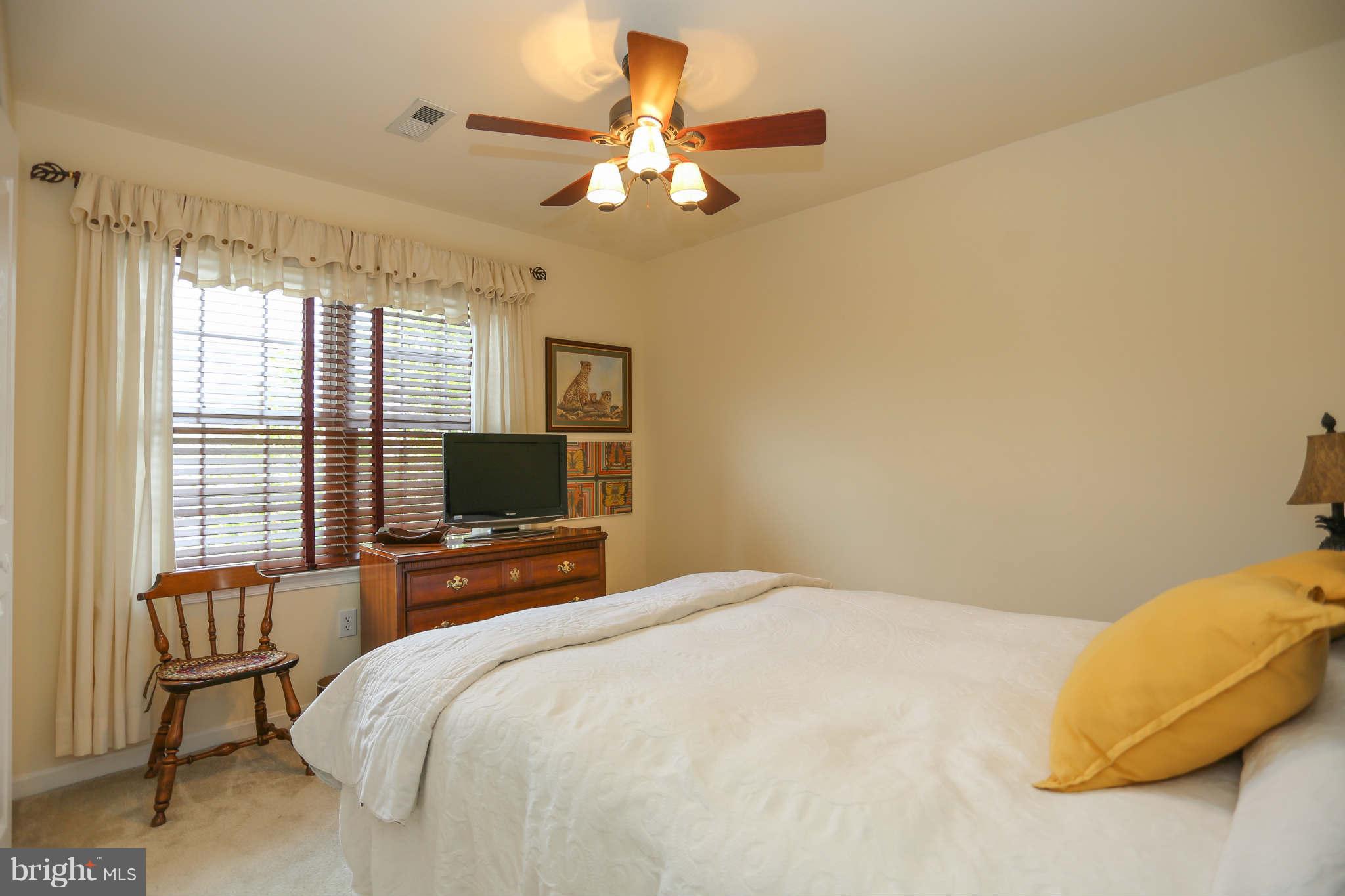 LEE'S HILL GRANDSTAFF NO - Residential