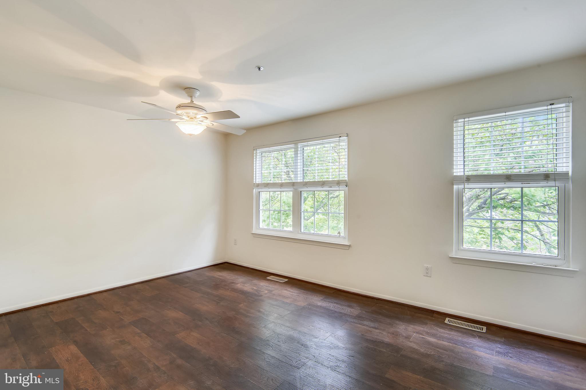 QUINCE ORCHARD ESTATES - Residential Lease