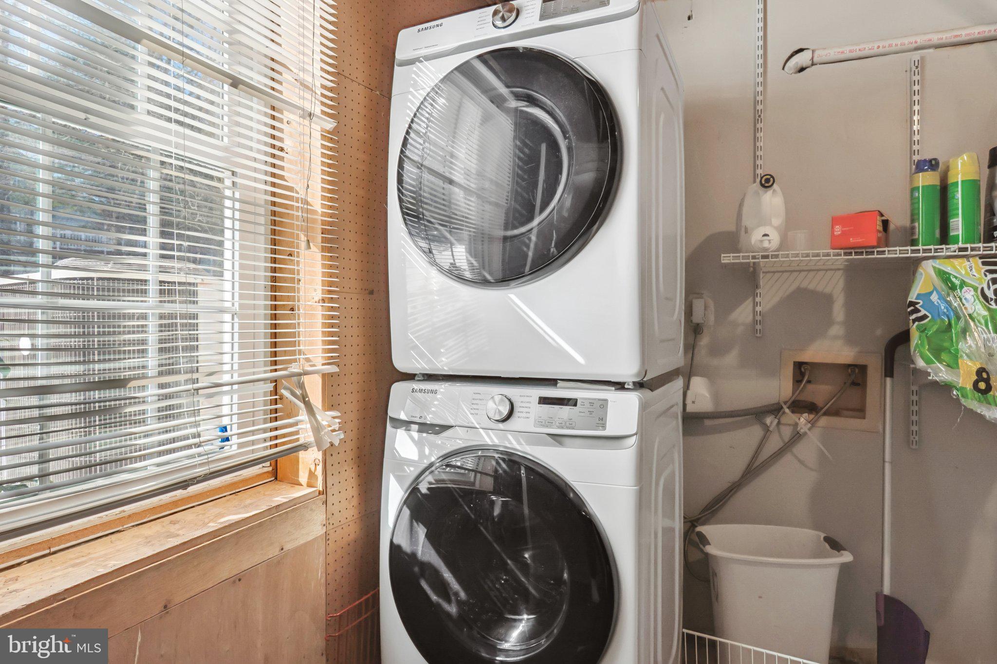 LAKE RIDGE - SPRINGWOODS - Residential