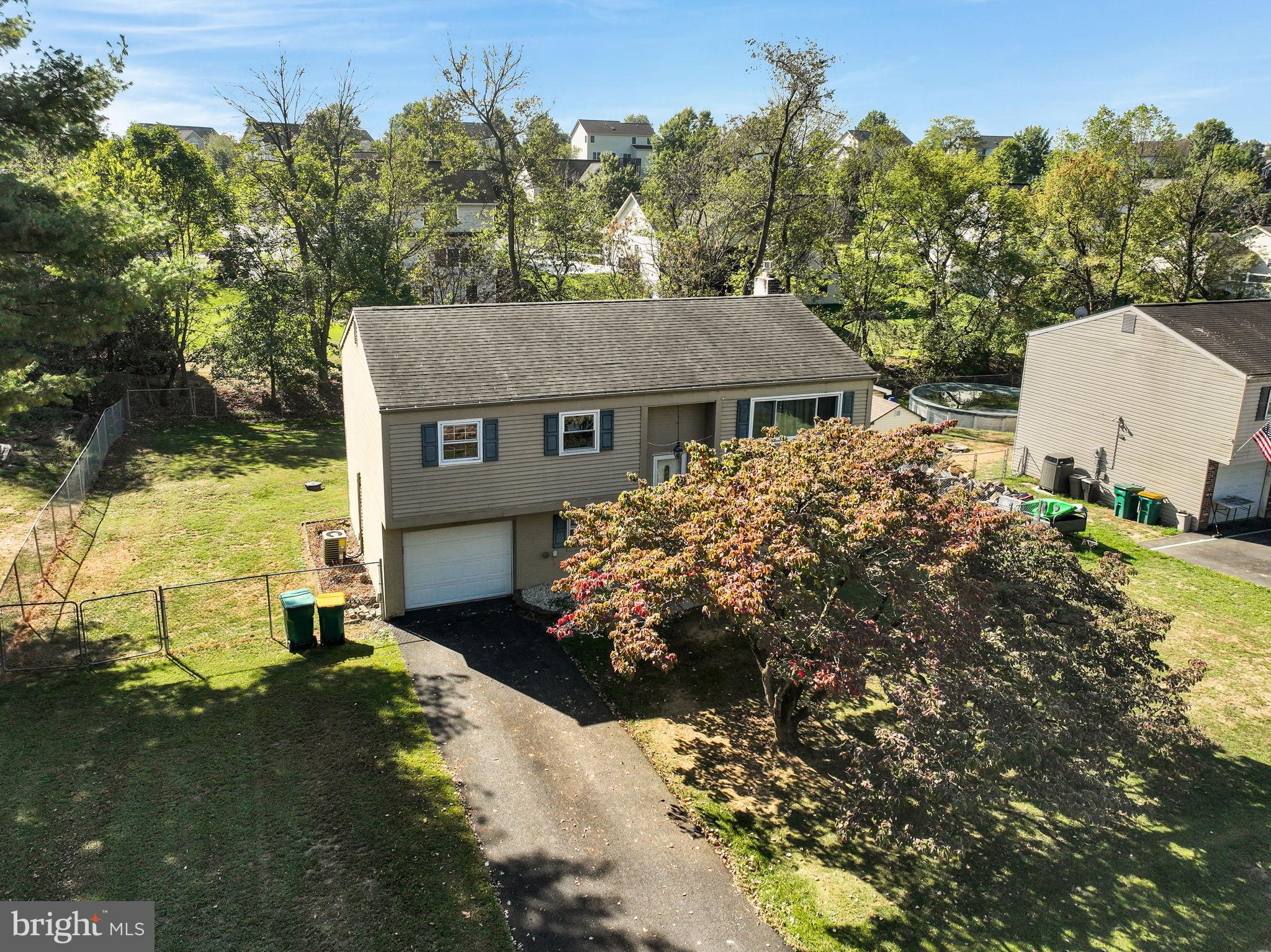 3912 BROOKRIDGE DRIVE