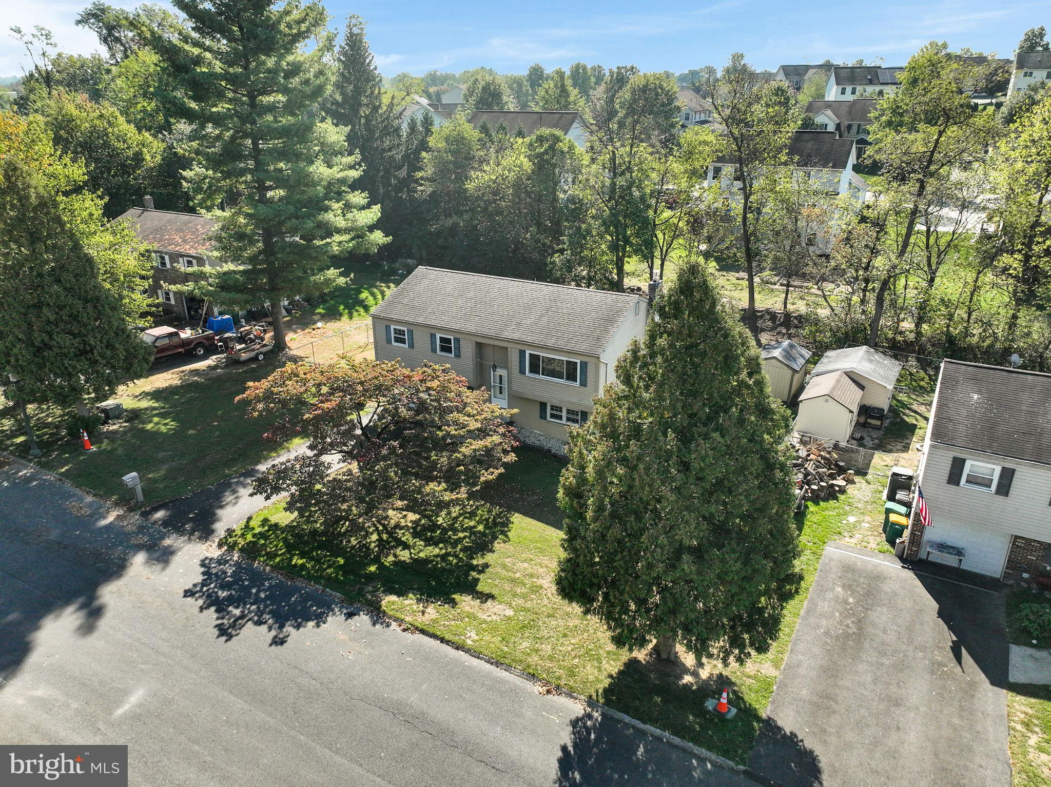 3912 BROOKRIDGE DRIVE