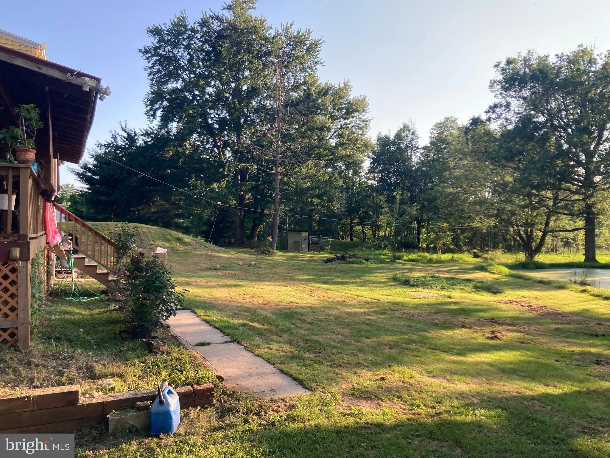 Riegelsville, Pennsylvania 18077, United States, 4 Bedrooms Bedrooms, ,2 BathroomsBathrooms,Residential,Active,169979