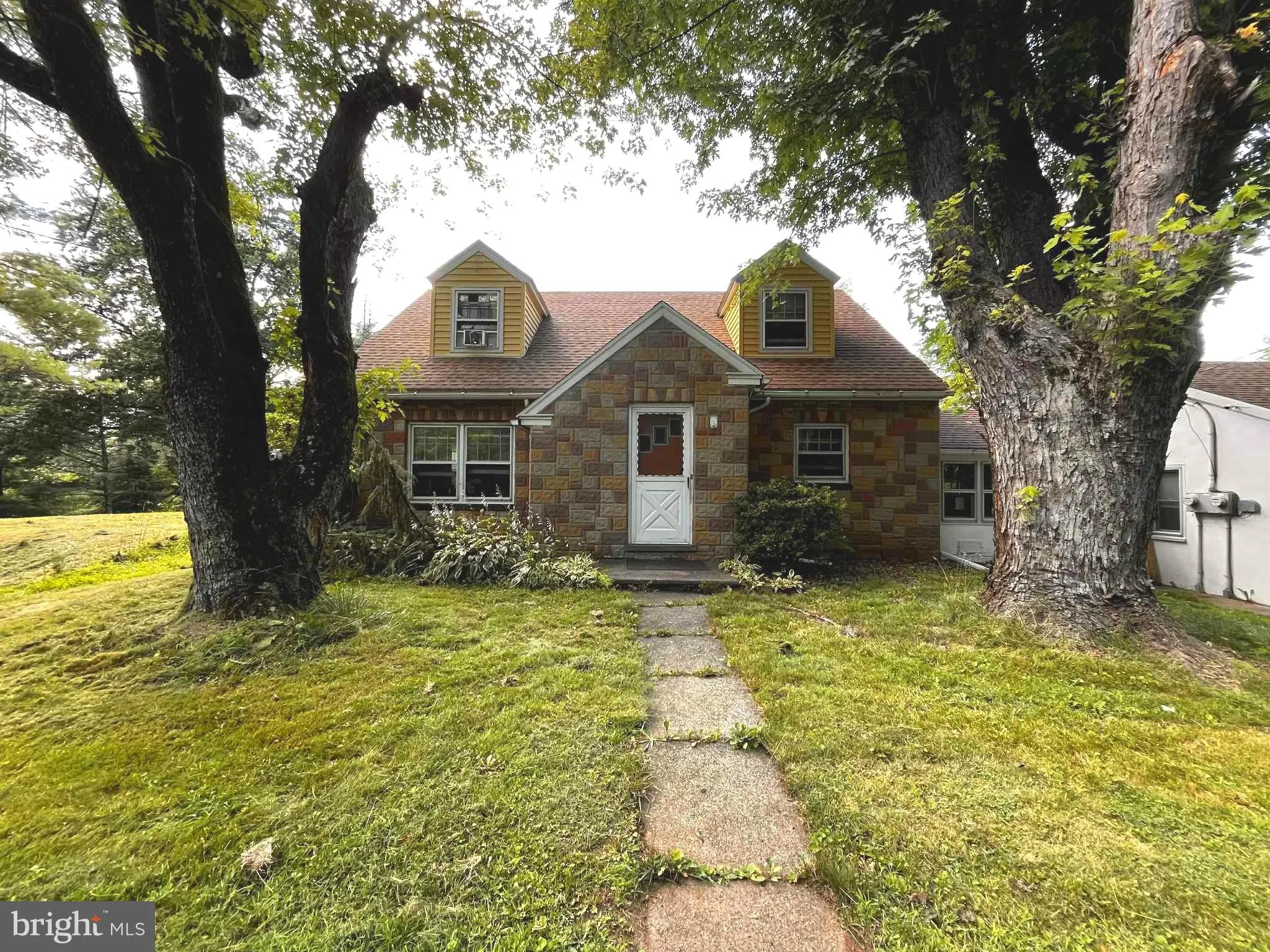 Riegelsville, Pennsylvania 18077, United States, 4 Bedrooms Bedrooms, ,2 BathroomsBathrooms,Residential,Active,169979