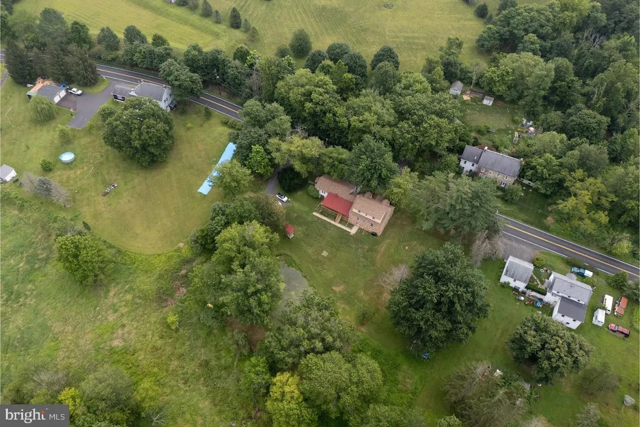 Riegelsville, Pennsylvania 18077, United States, 4 Bedrooms Bedrooms, ,2 BathroomsBathrooms,Residential,Active,169979