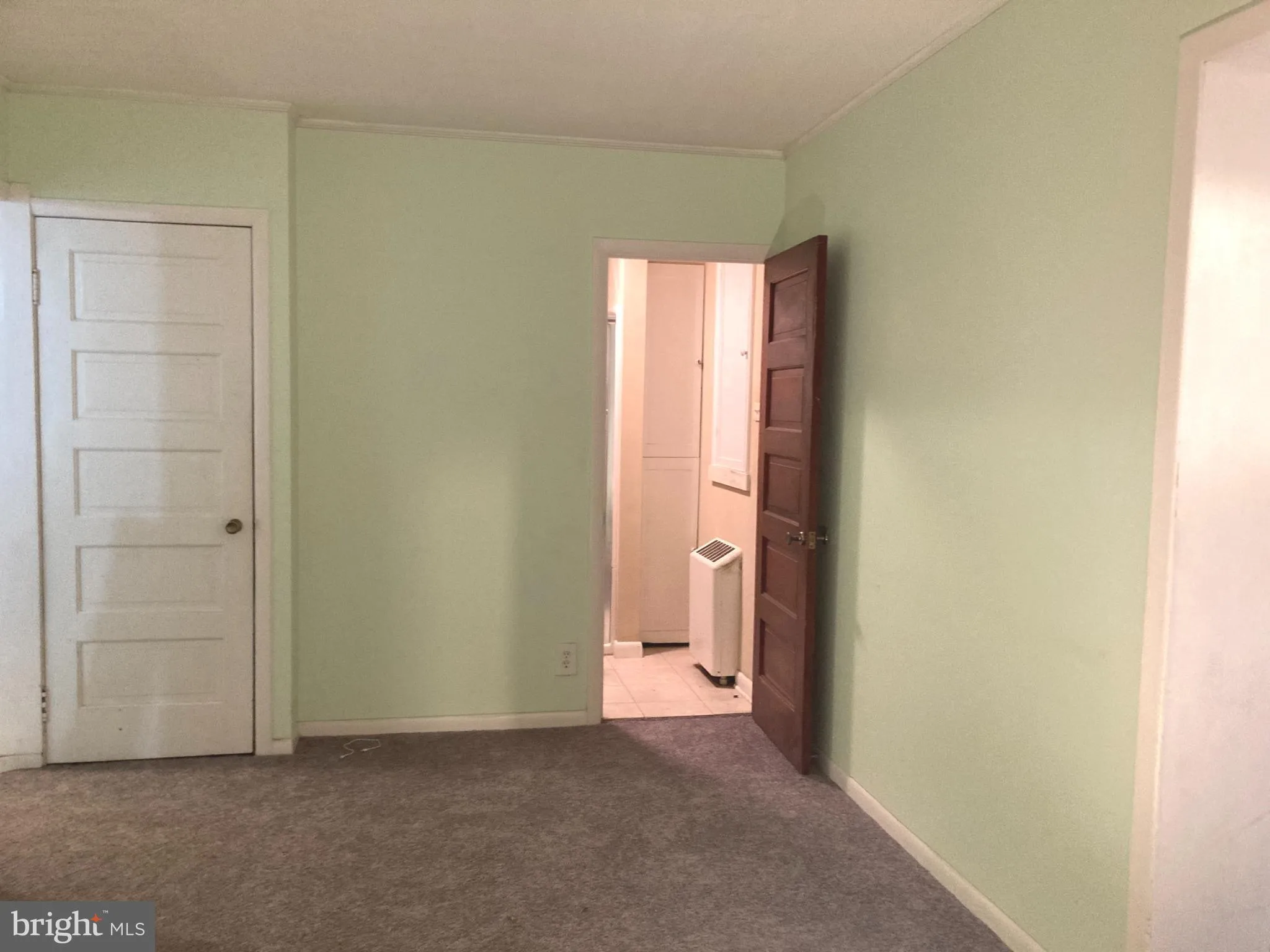 Riegelsville, Pennsylvania 18077, United States, 4 Bedrooms Bedrooms, ,2 BathroomsBathrooms,Residential,Active,169979