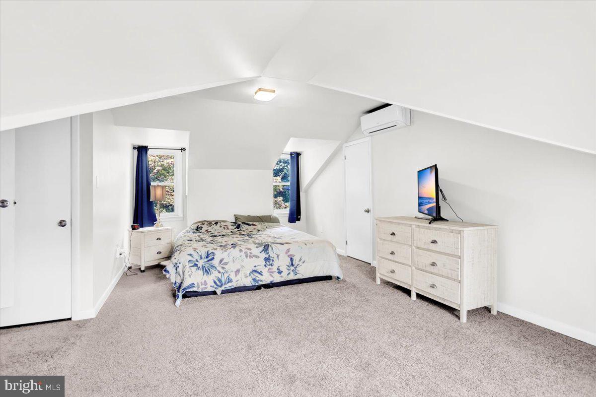 GREENFIELDS - Residential