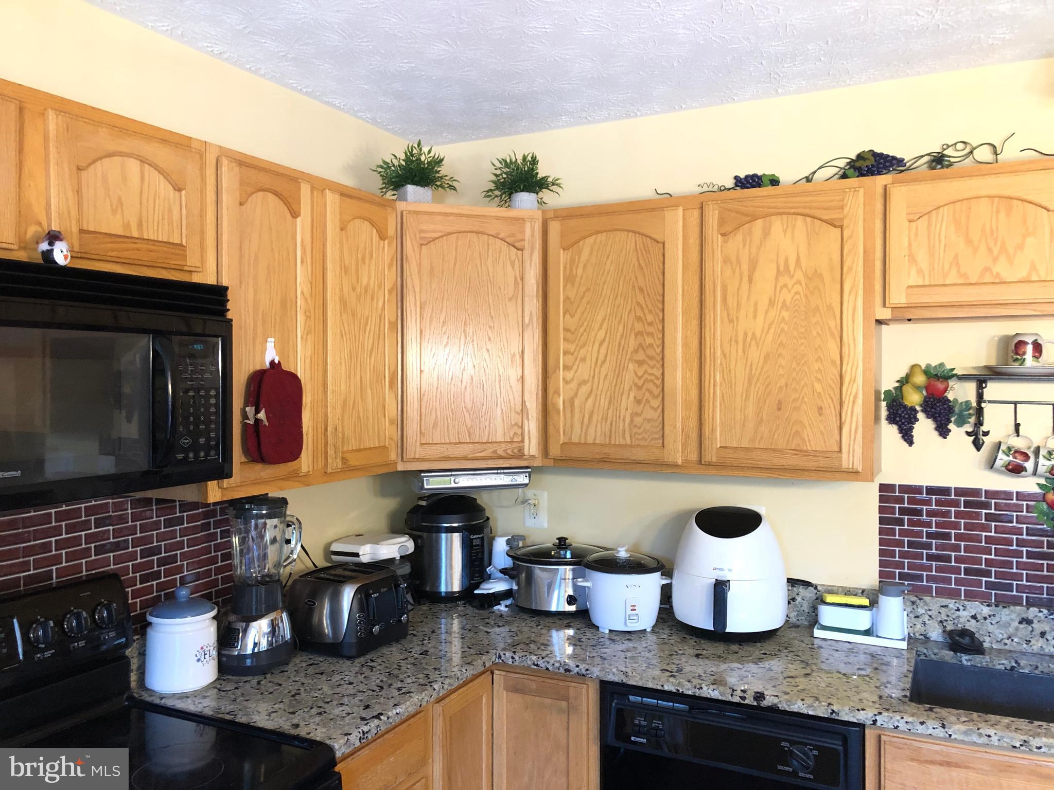 ROLLING MEADOWS - Residential