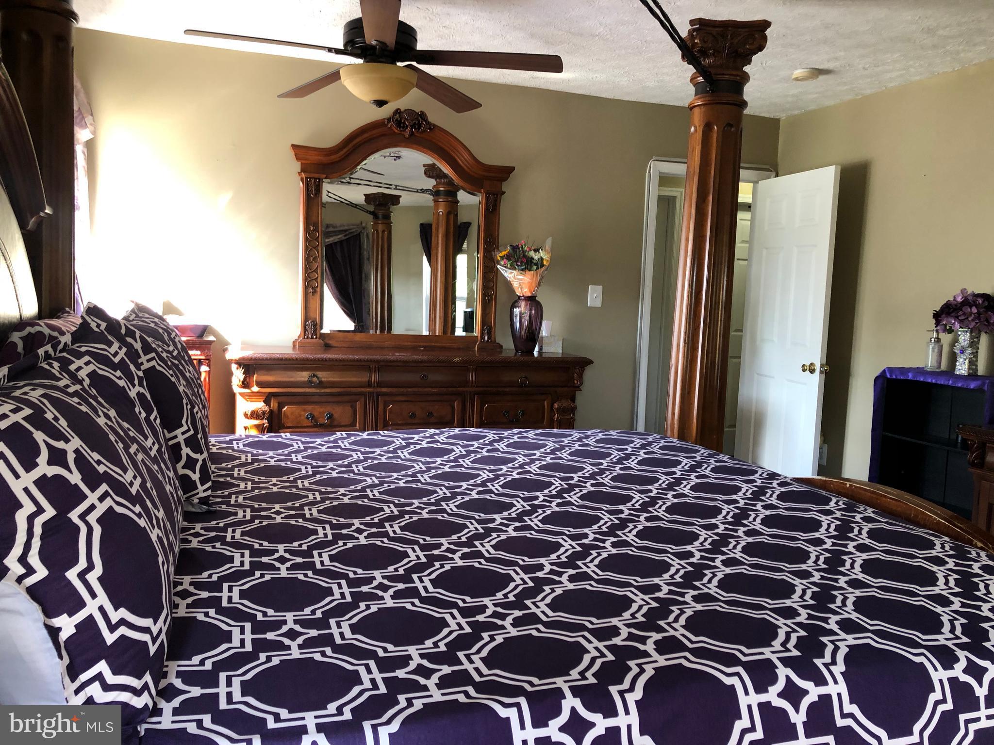 ROLLING MEADOWS - Residential