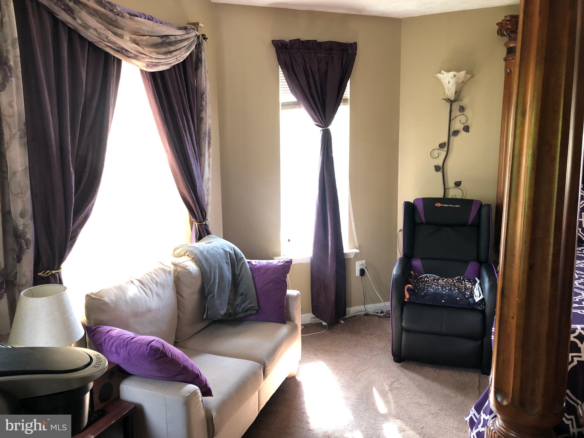 ROLLING MEADOWS - Residential