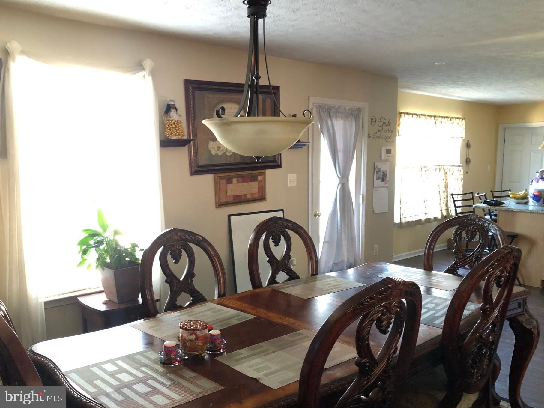 ROLLING MEADOWS - Residential