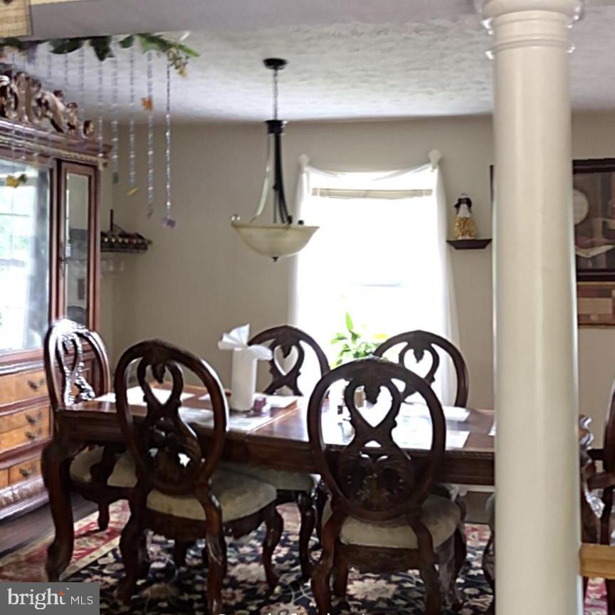 ROLLING MEADOWS - Residential