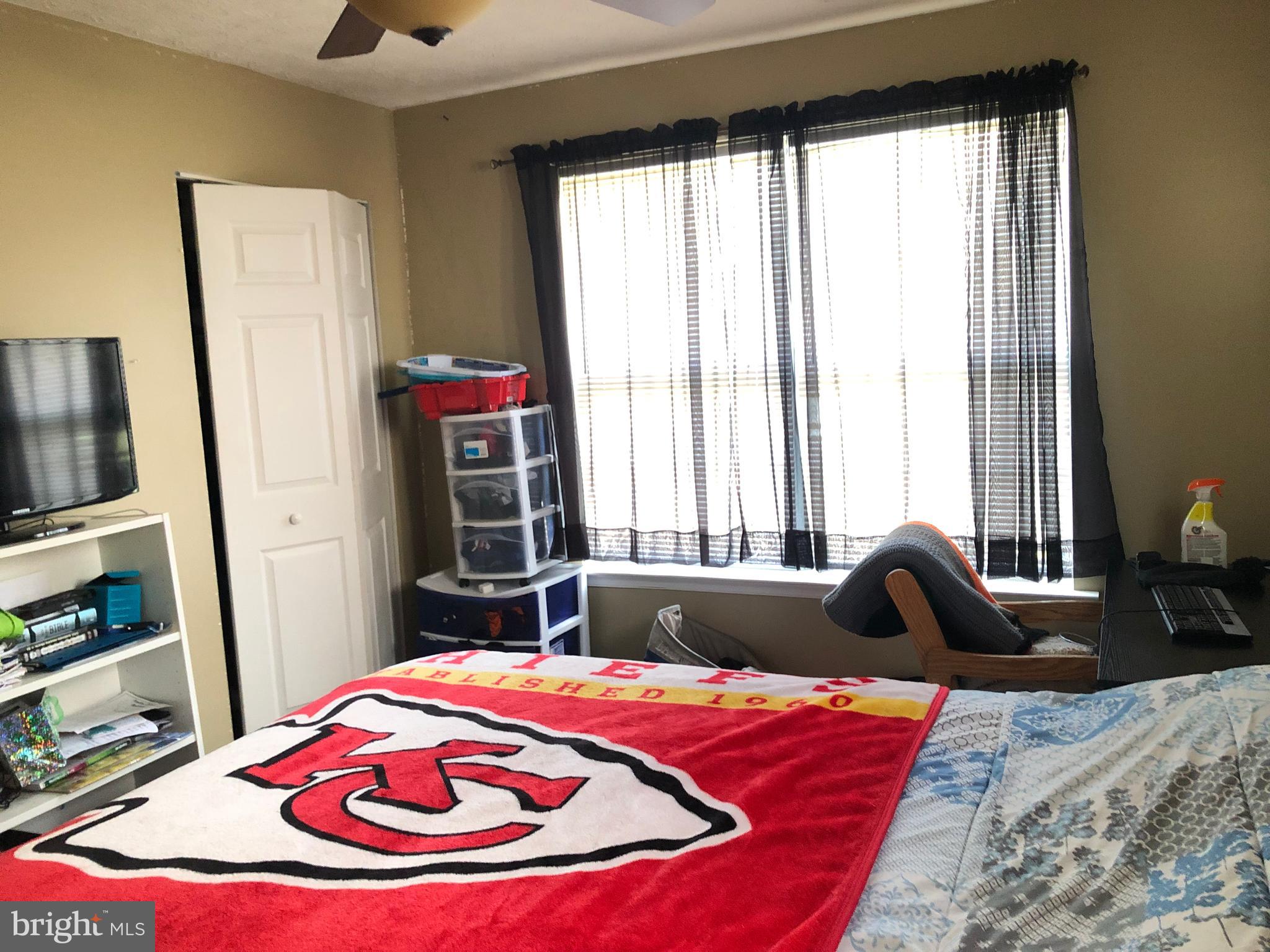 ROLLING MEADOWS - Residential