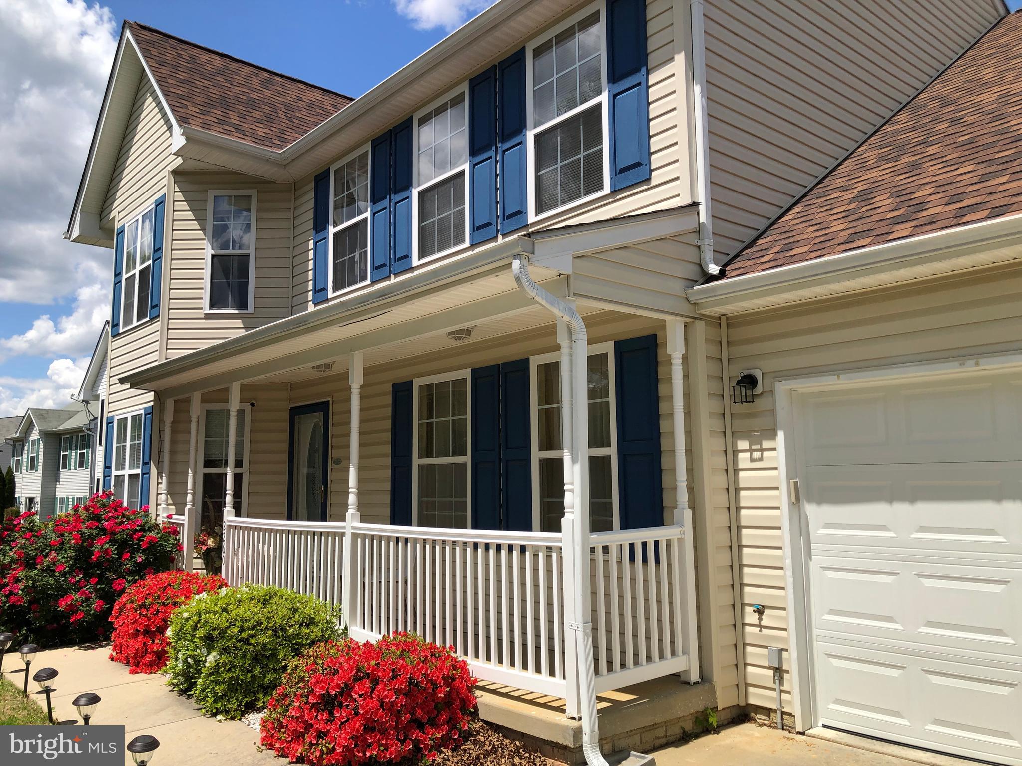 ROLLING MEADOWS - Residential