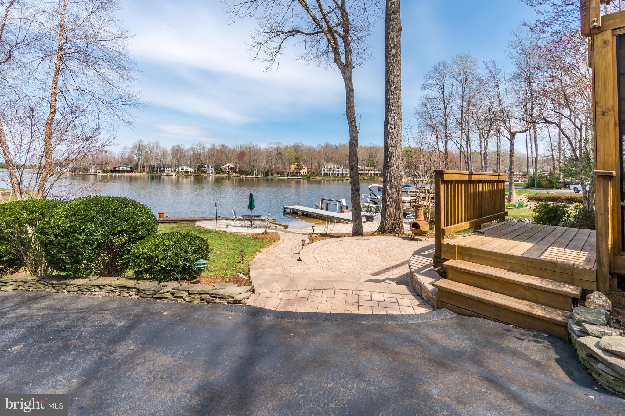 LAKE OF THE WOODS - Residential