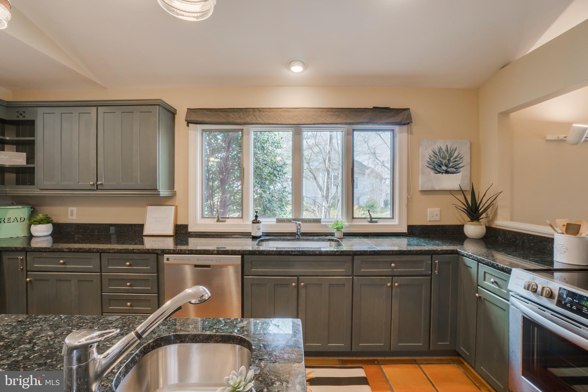 LAKE OF THE WOODS - Residential