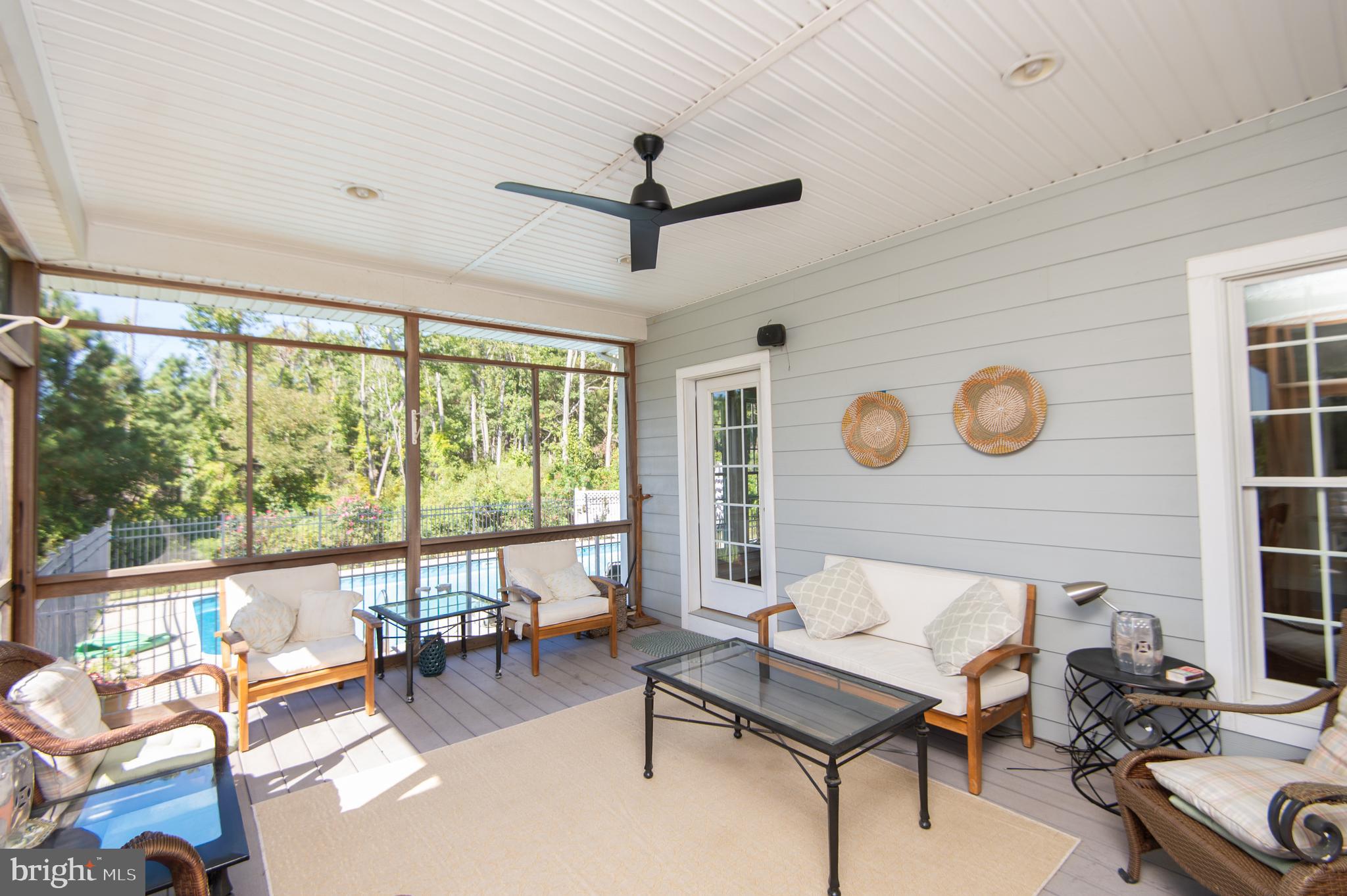 RAGGED POINT - Residential