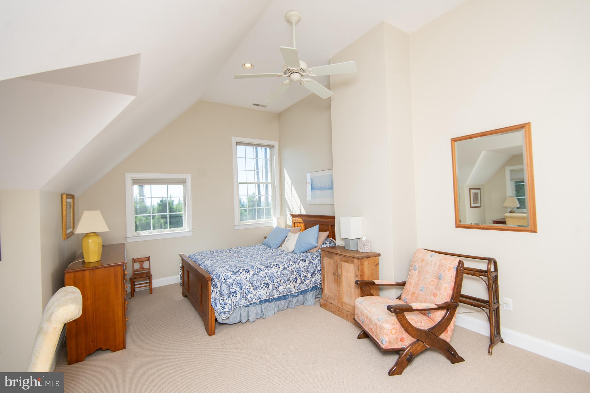 RAGGED POINT - Residential