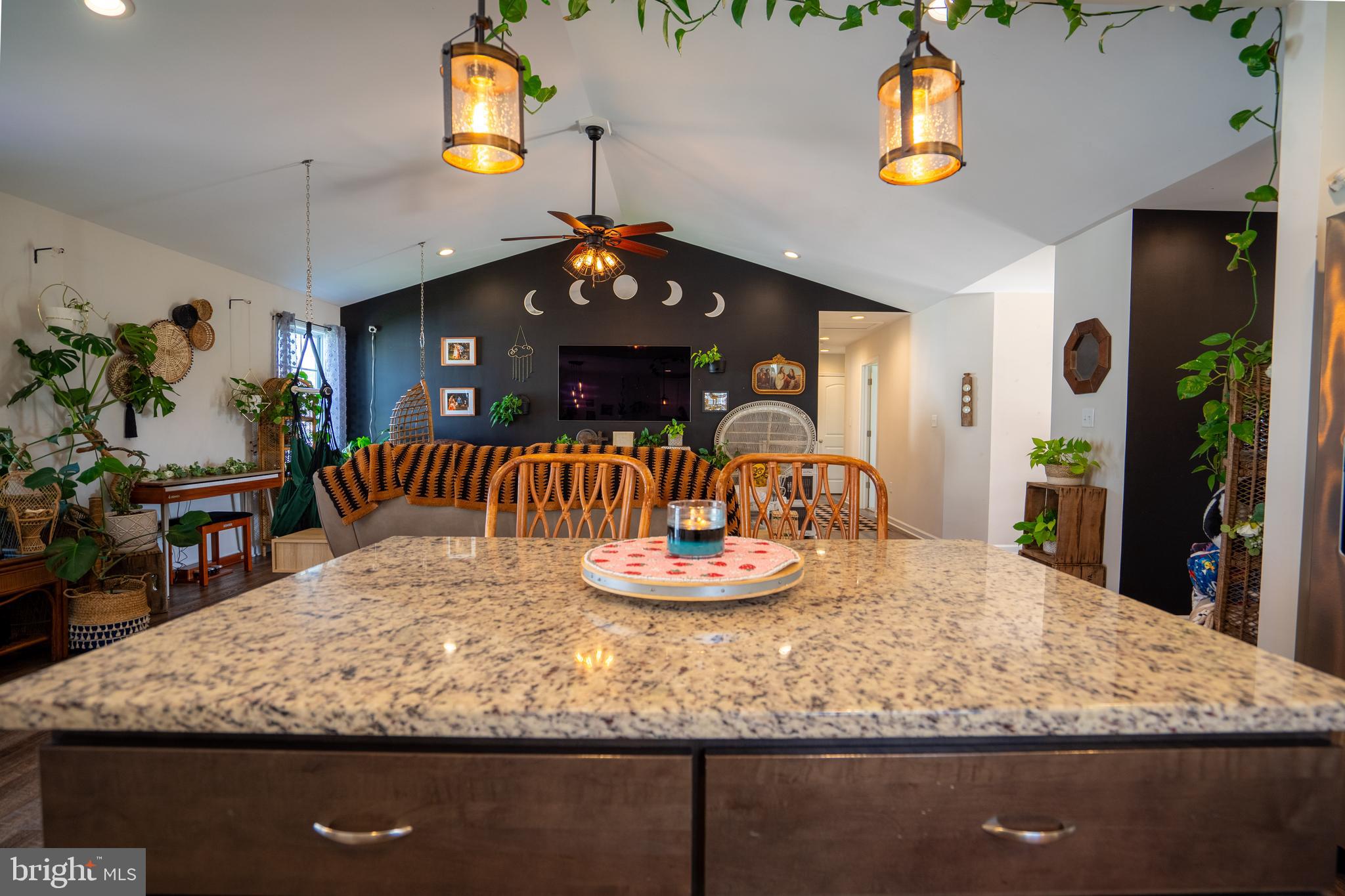 PRENTISS POINT - Residential