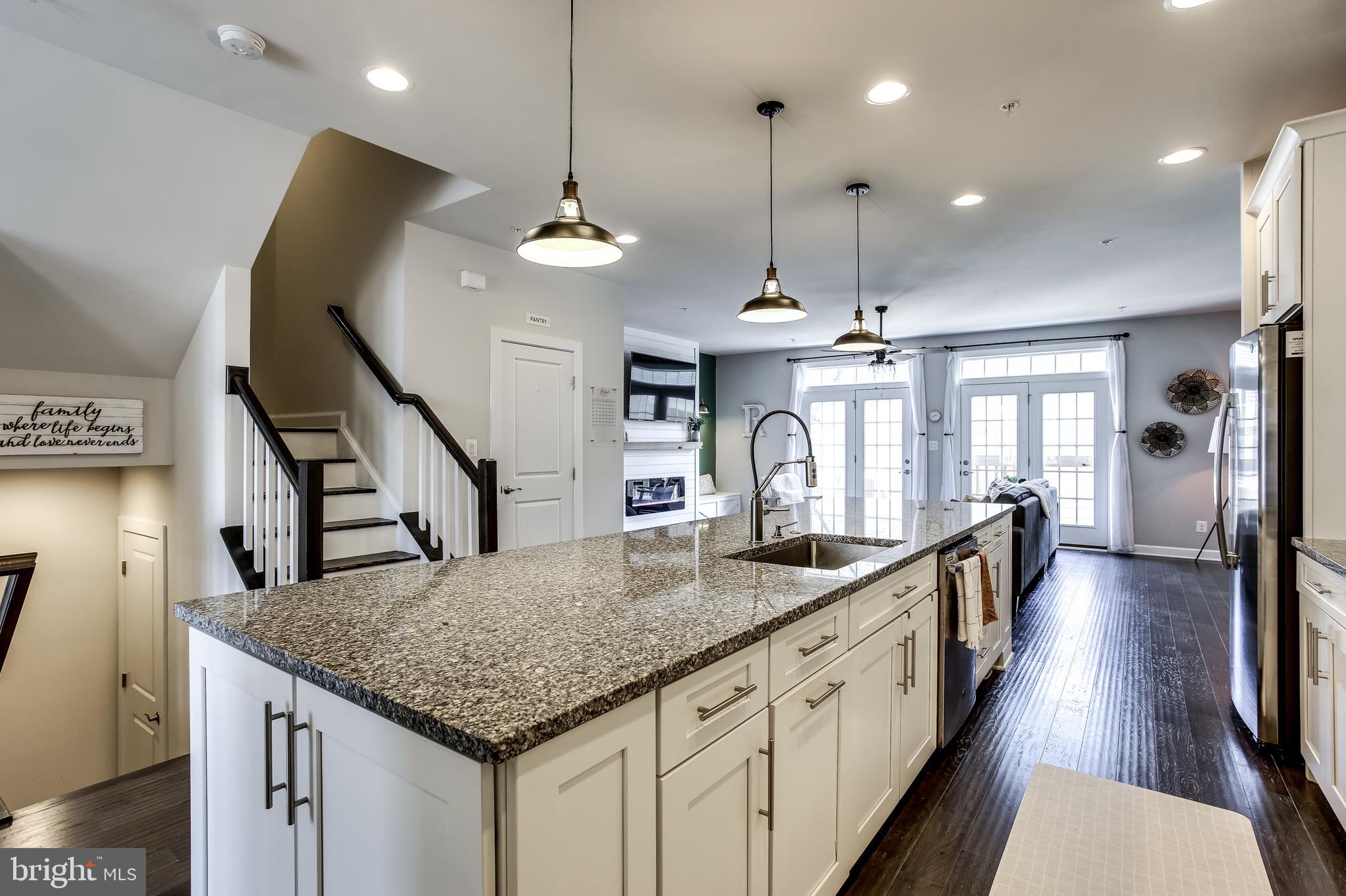 GREENLEIGH AT CROSSROADS - Residential Lease