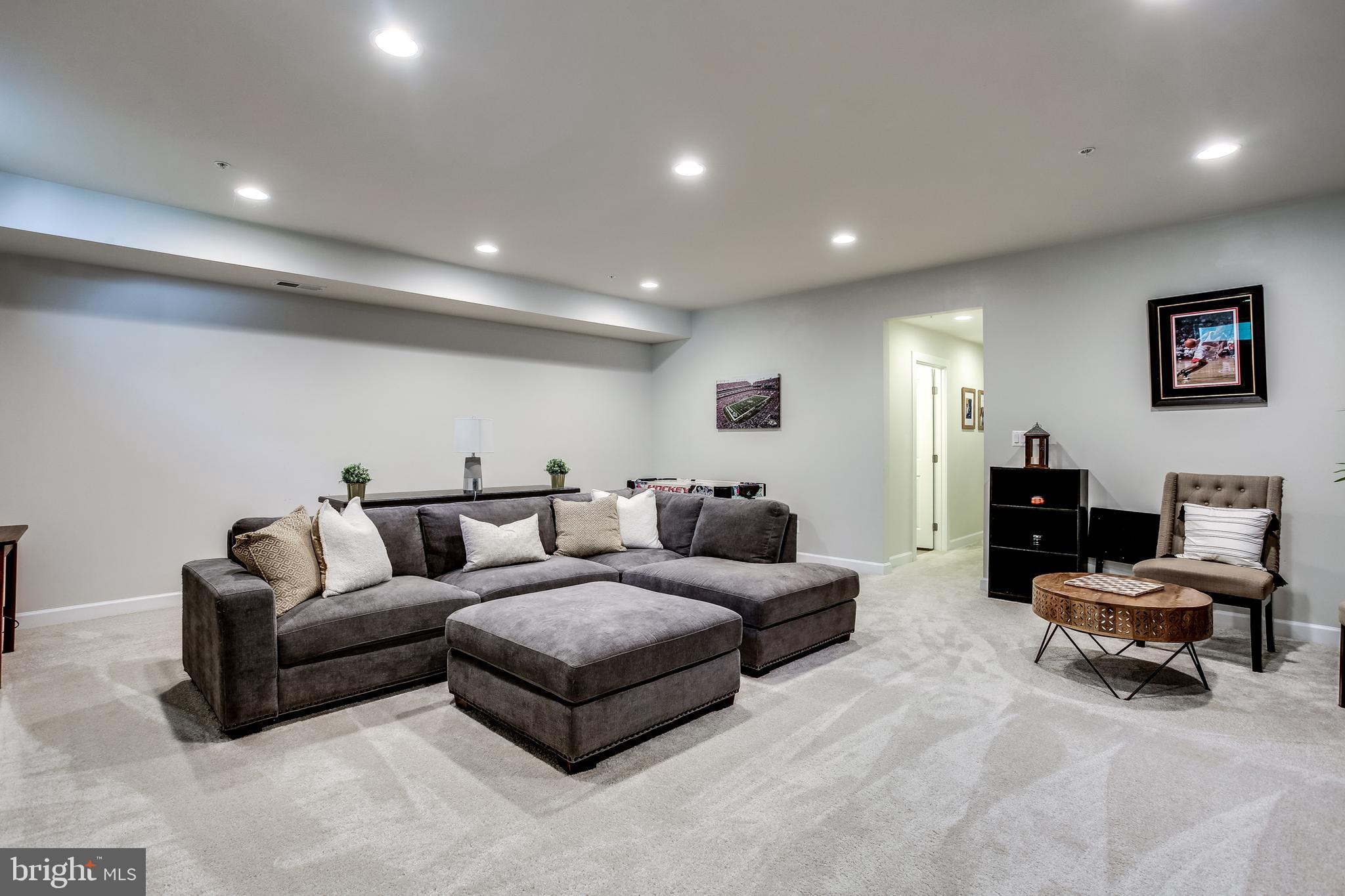 GREENLEIGH AT CROSSROADS - Residential Lease