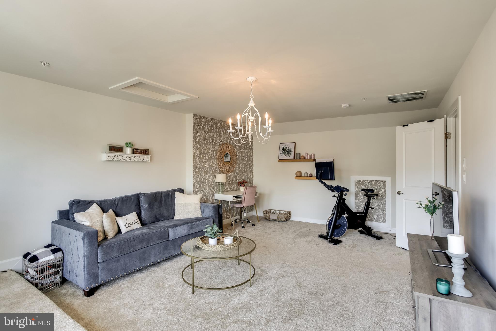 GREENLEIGH AT CROSSROADS - Residential Lease